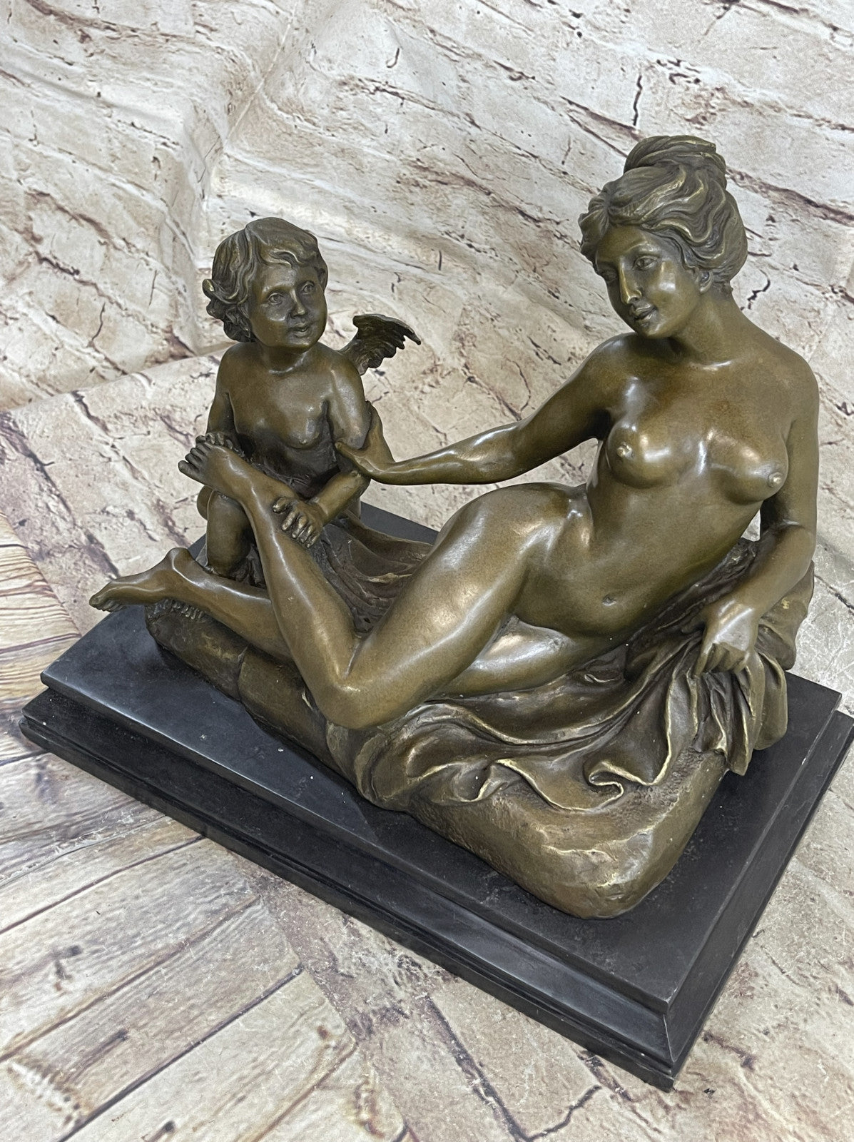 Elegant Bronze Sculpture Greek Goddess Nude Aphrodite Cupid Hand Made