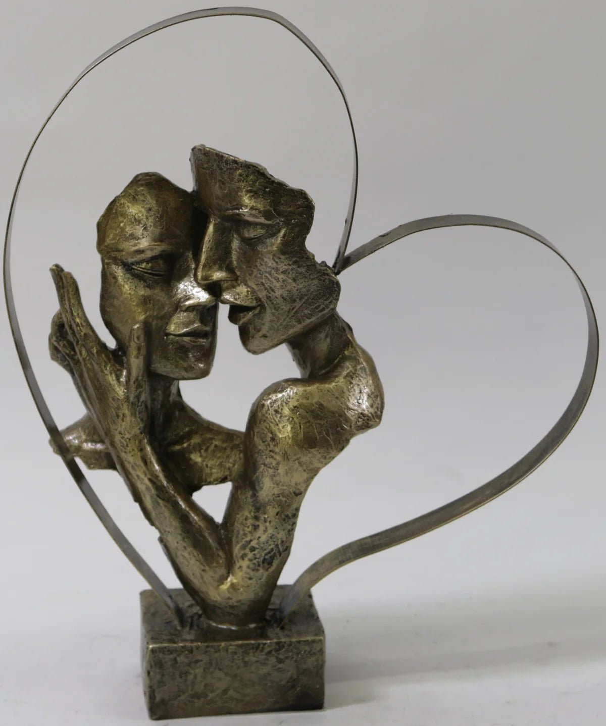 romantic bronze sculpture