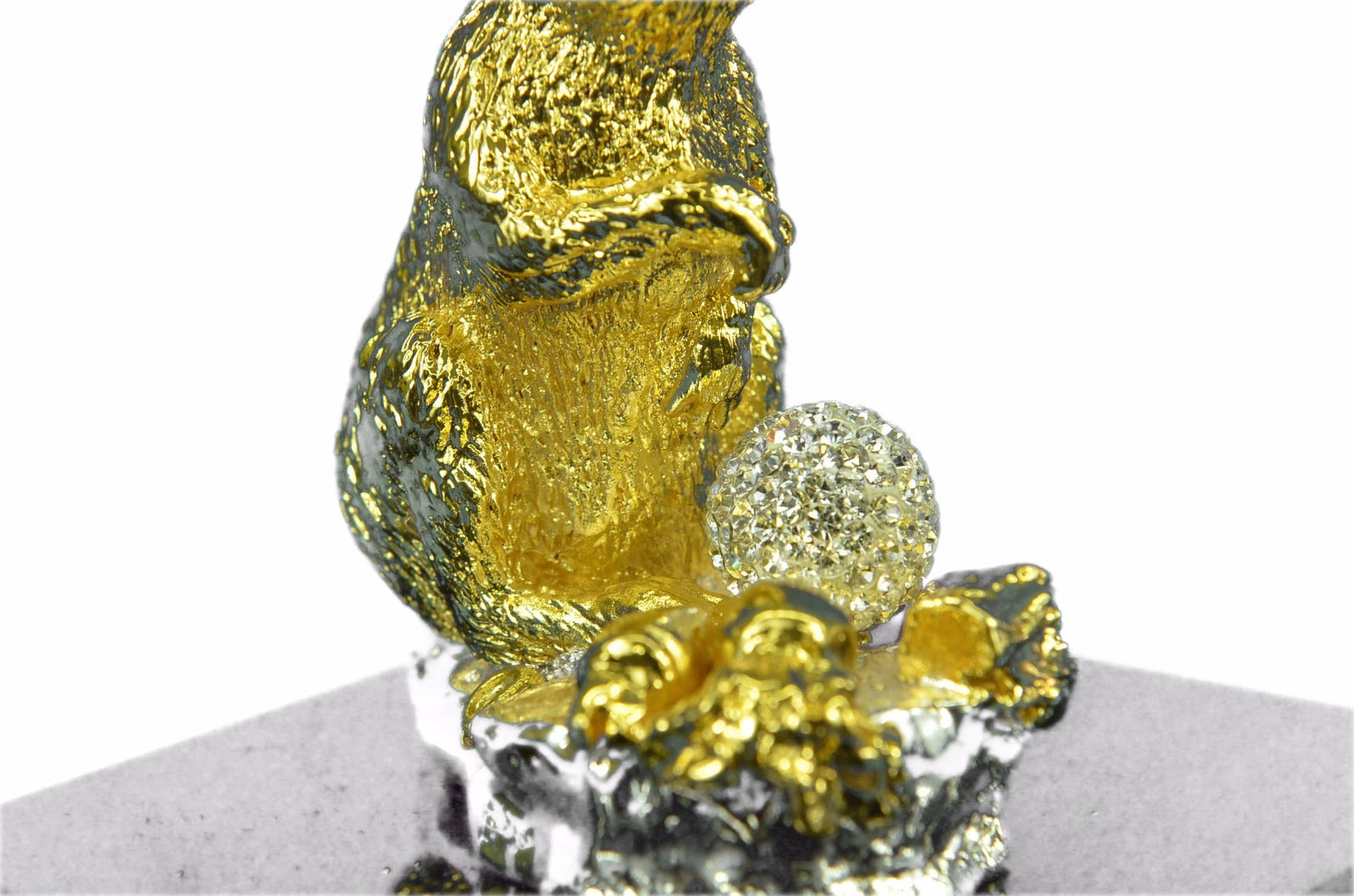 Collectible Bronze Statue DEAL Rabbit Garden Bunny Art Decor Hotcast 24K Gold