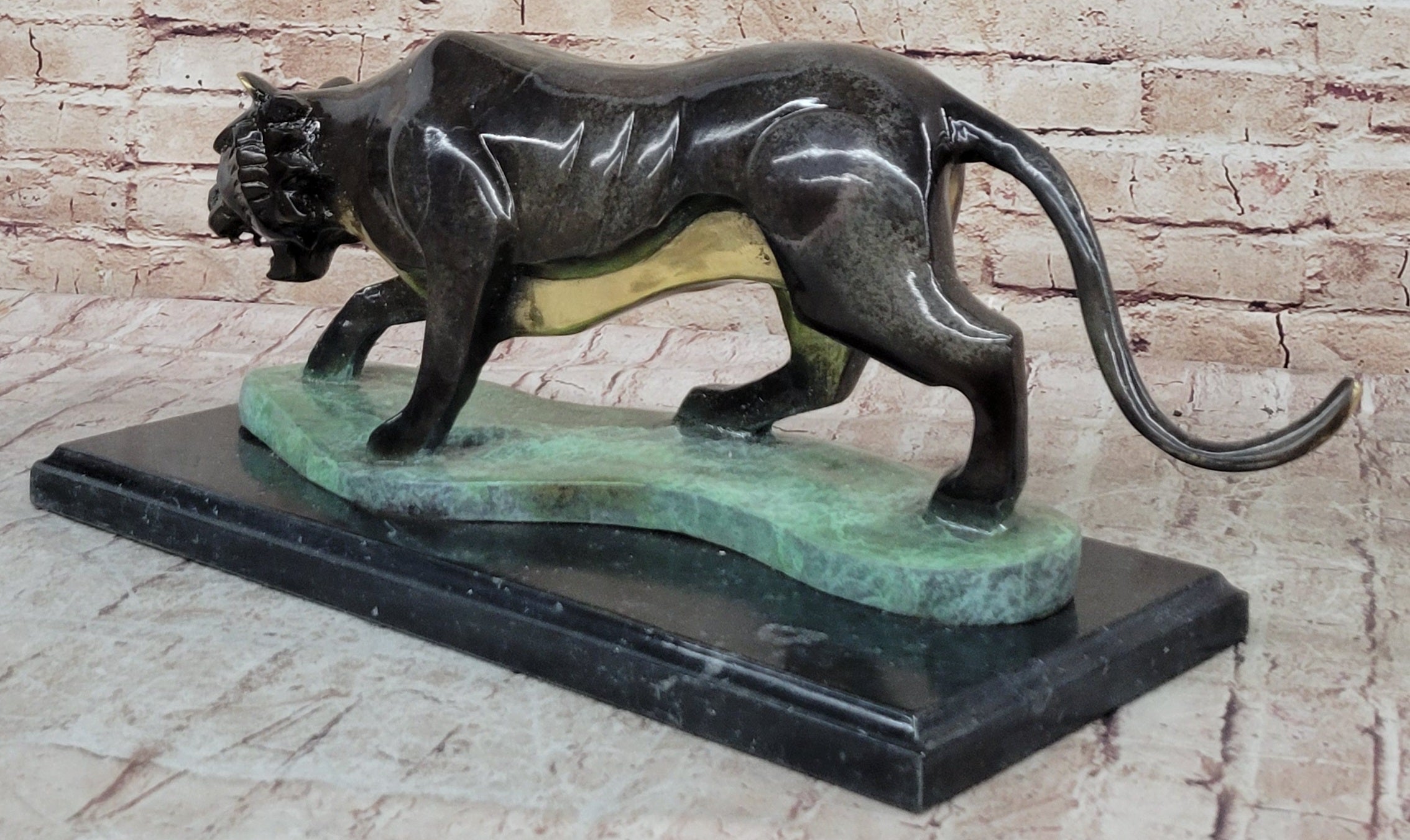 Special Patina Wildlife Animal Bronze Sculpture by Mogniez French Artist Figure