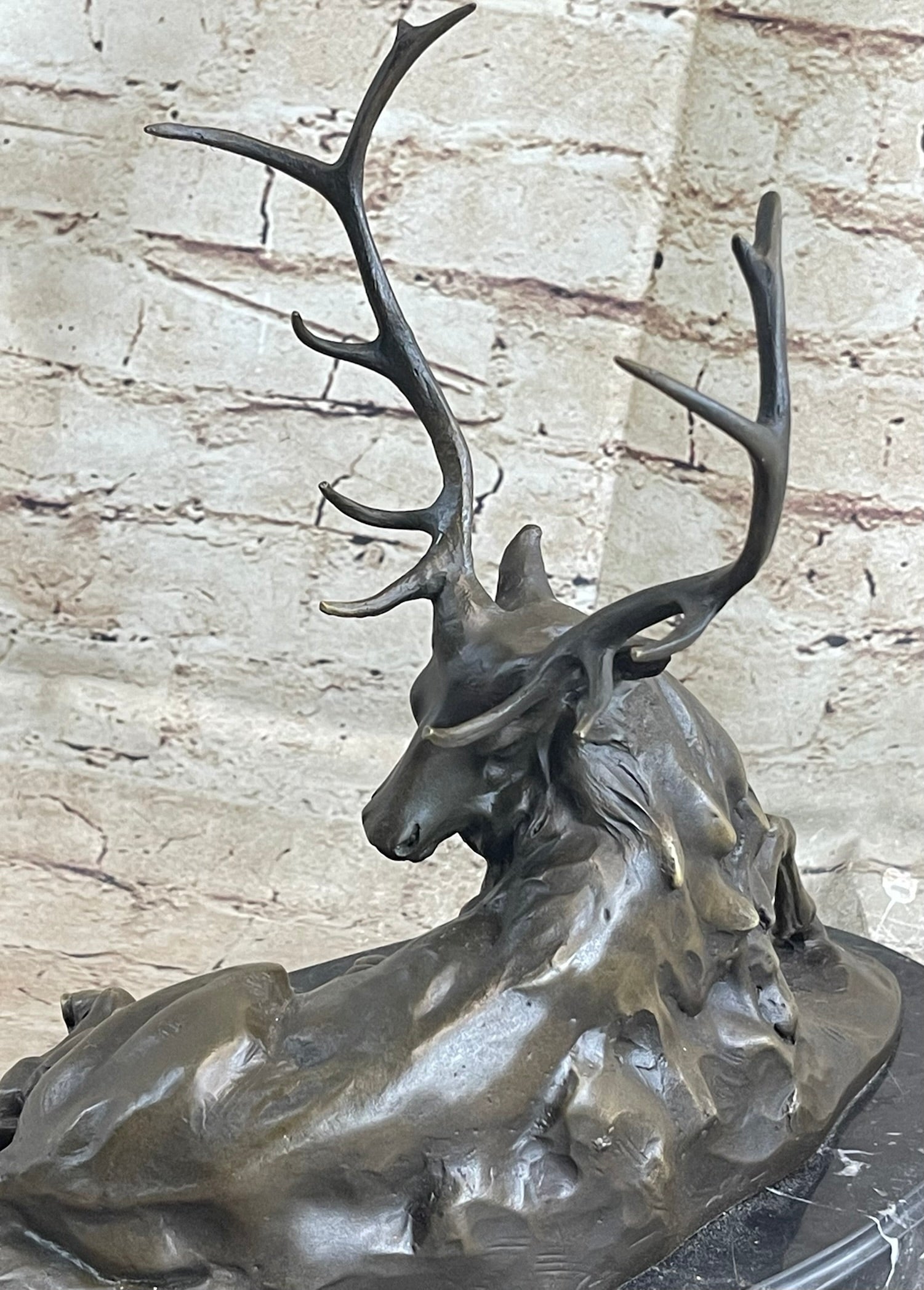 Chalet Lodge Art Elk Stag Buck Deer Hunter Bronze Marble Statue Lodge Sculpture