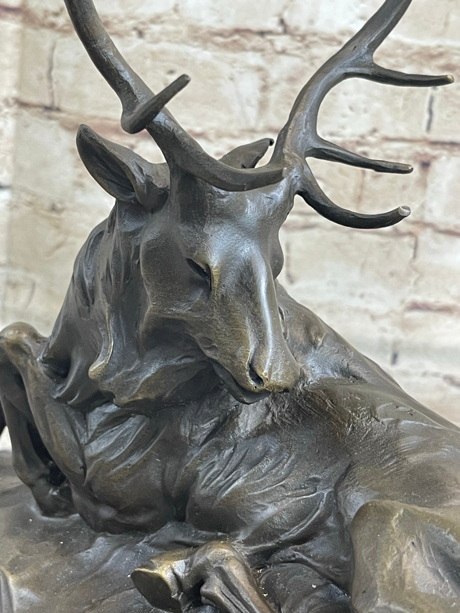 Chalet Lodge Art Elk Stag Buck Deer Hunter Bronze Marble Statue Lodge Sculpture