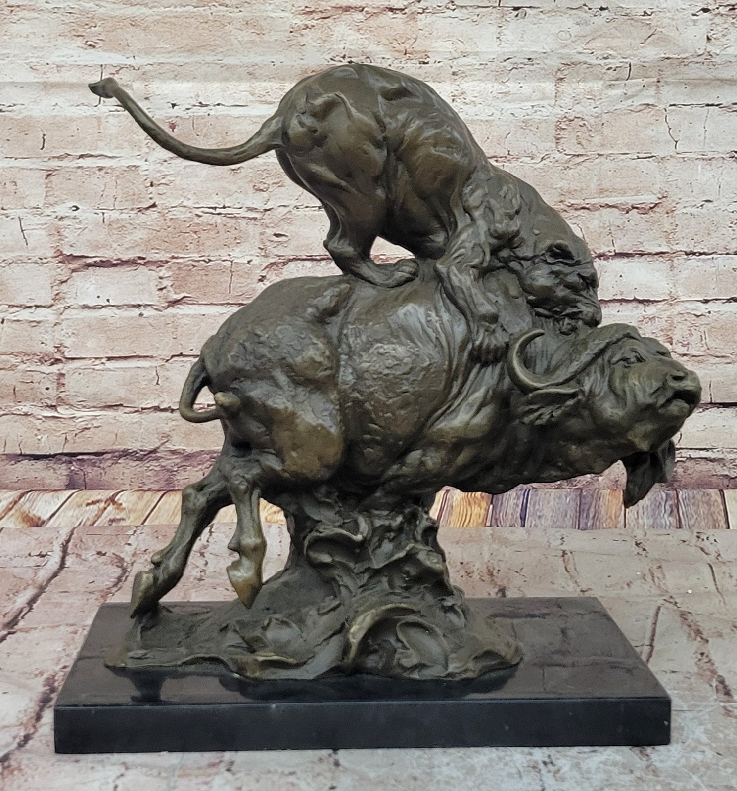 100% Bronze Animal Sculpture: Lioness Hunting Bull Signed Milo Wildlife Statue