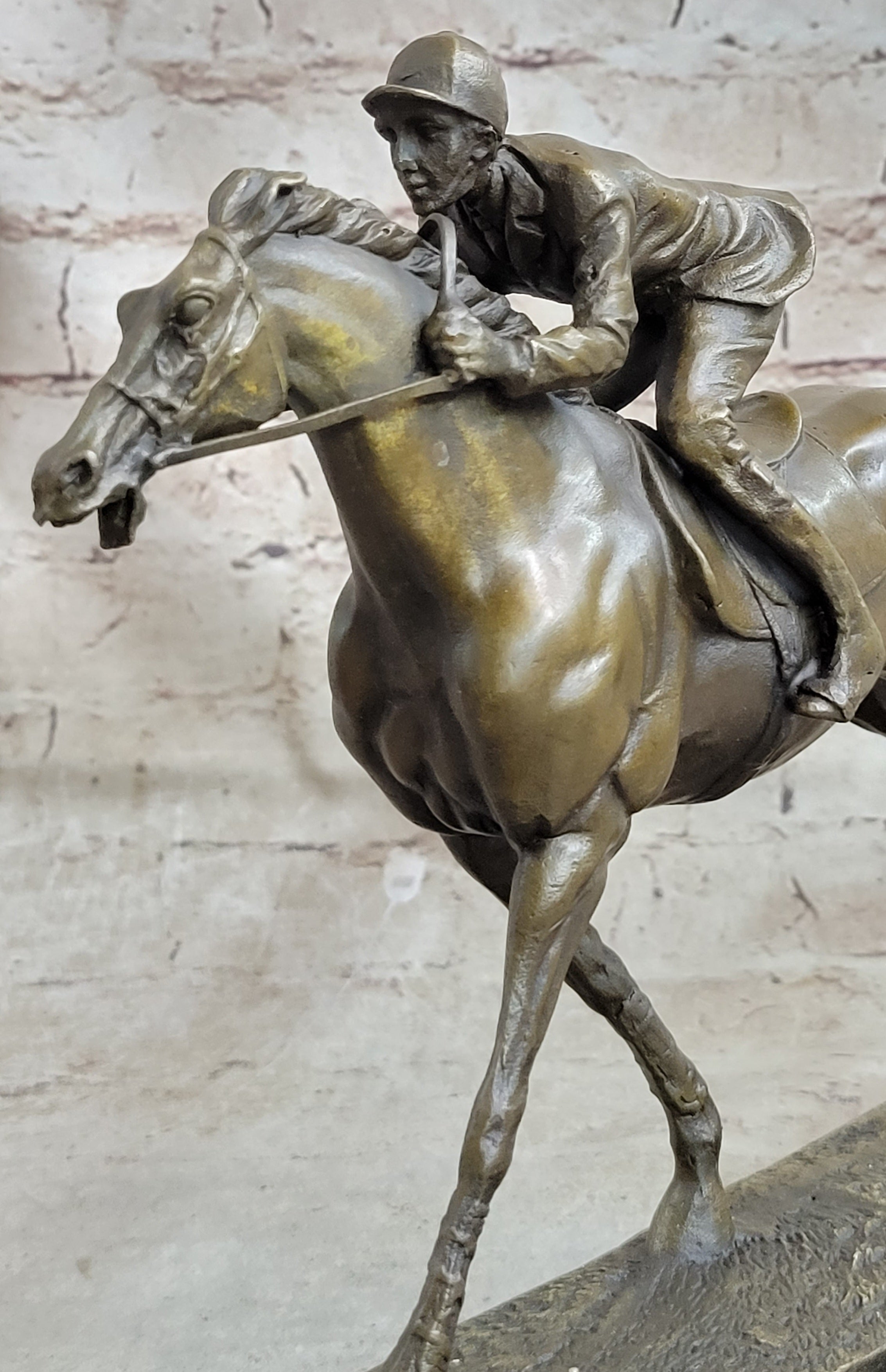 Bronze Sculpture Great Detail a Jockey and Thoroughbred Horse Hot Cast Decor Art