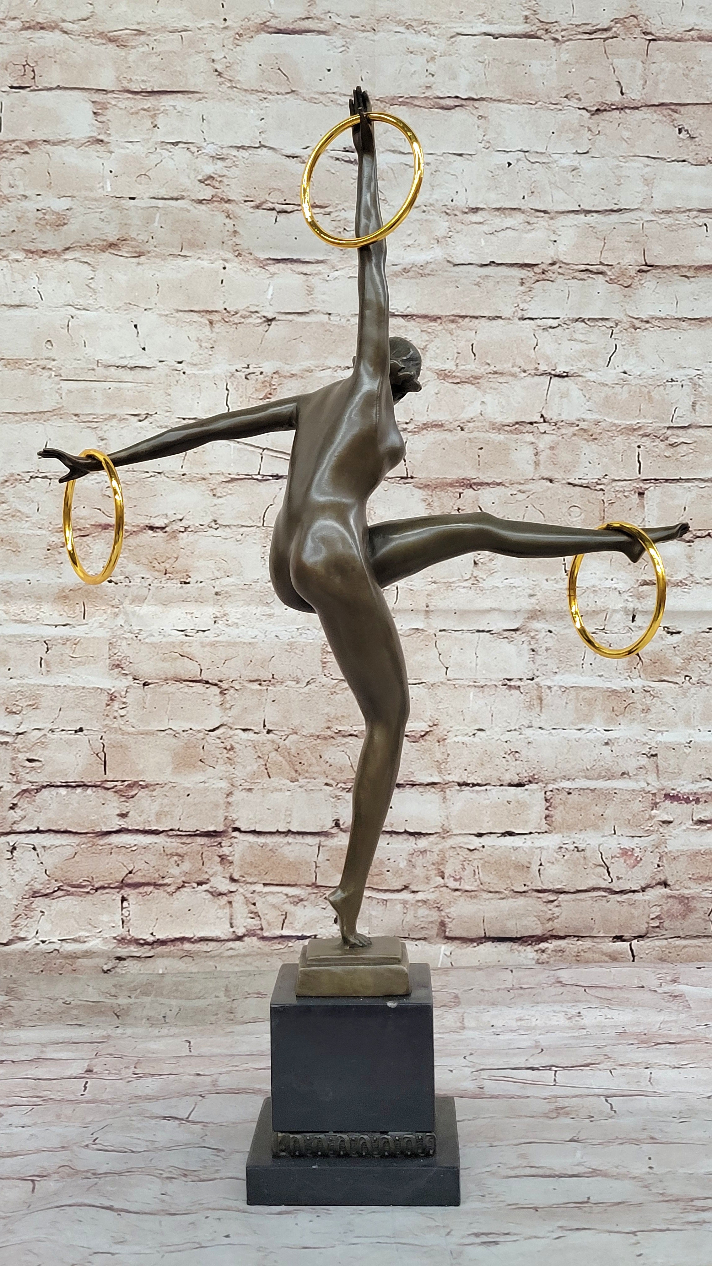 Art Deco Handcrafted Detailed Juggler Sport Lady Bronze Sculpture Statue Figurine