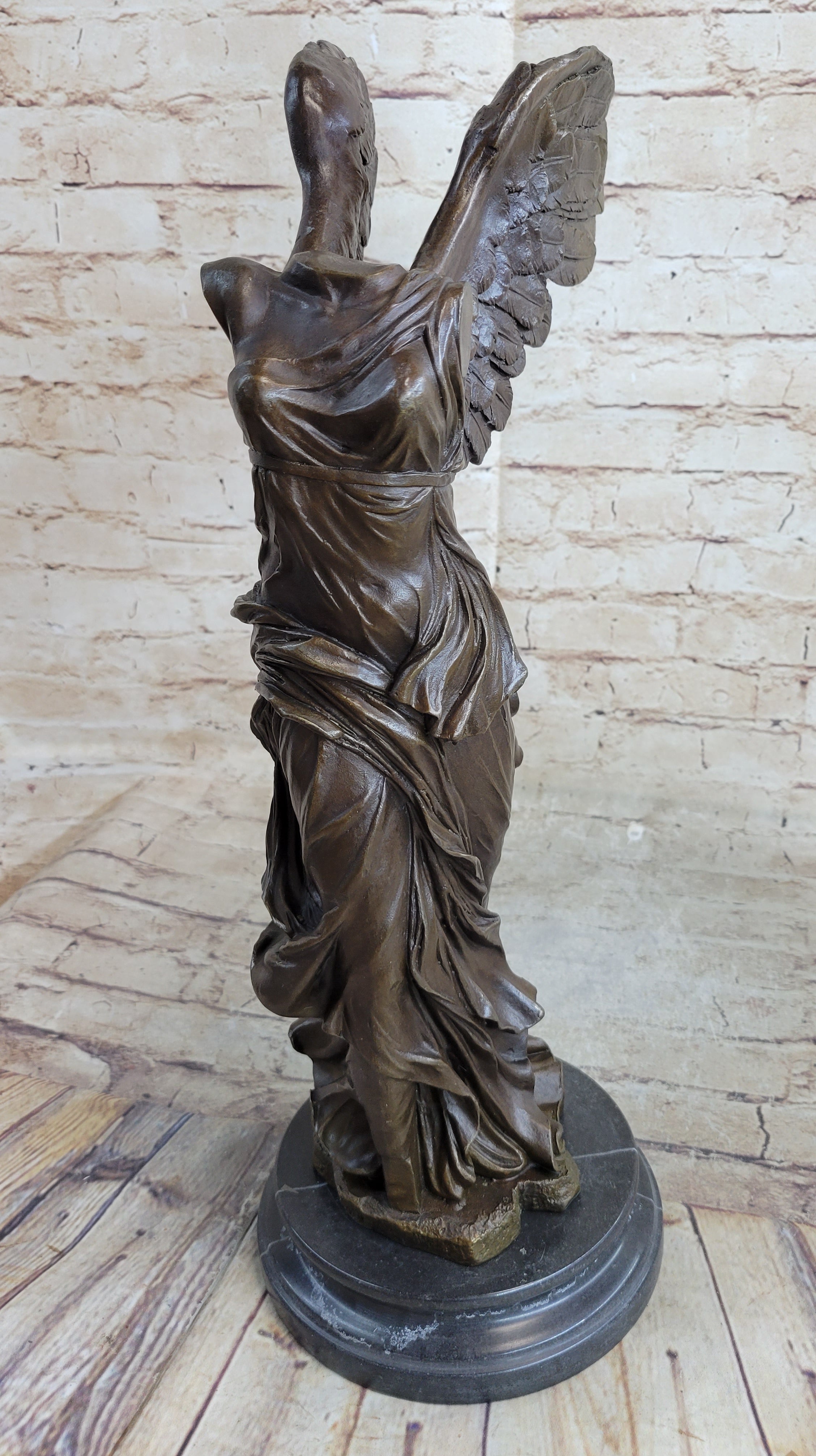 Hot Cast Hand Made by Lost Wax Method Nike Bronze Sculpture Statue Sale