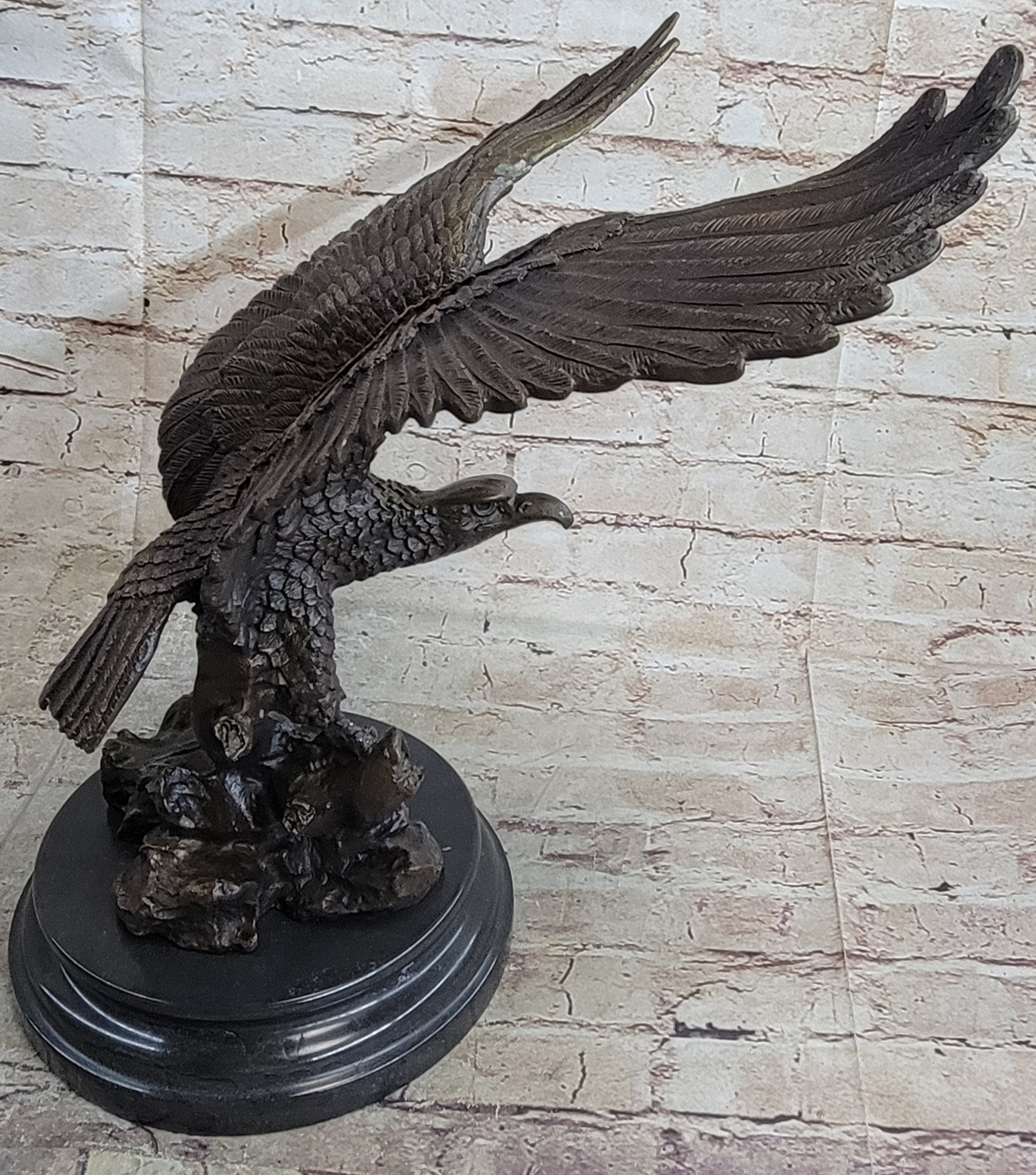 Handcrafted bronze sculpture SALE Deco Art Eagle Bald American Hawk Size Life