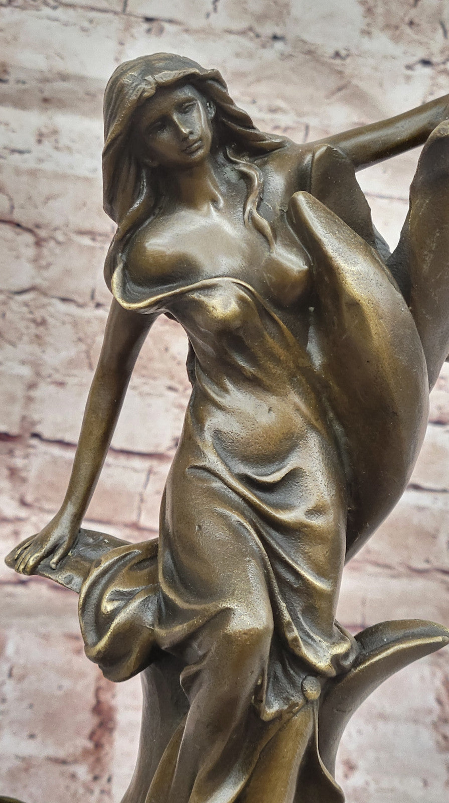 Venus Goddess Bronze Sculpture with Lily – Signed Art Nouveau Figurine, Collectible