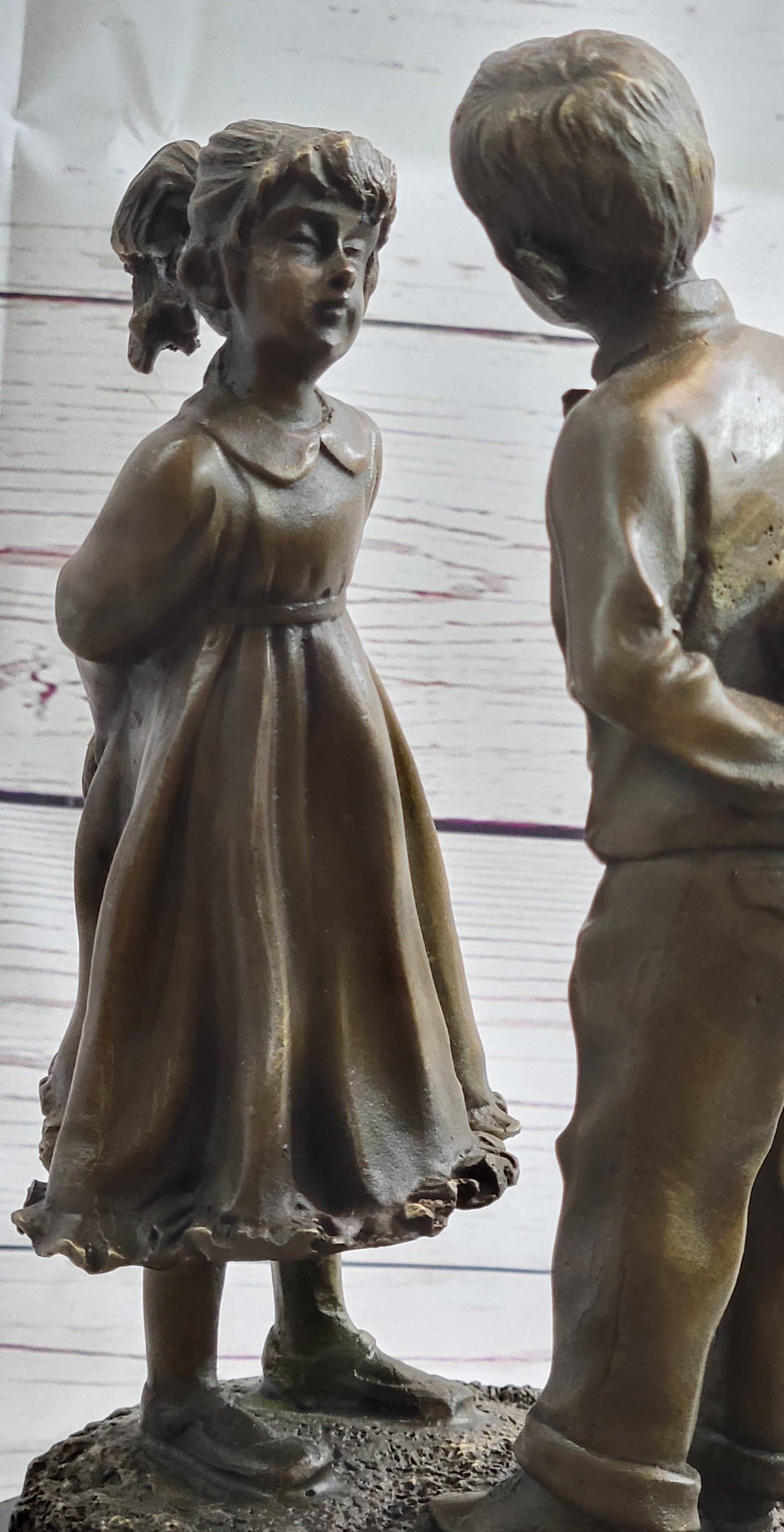 Bronze Sculpture Children Figurine Boy and Girl Kissing Hot Cast Statue Home Art