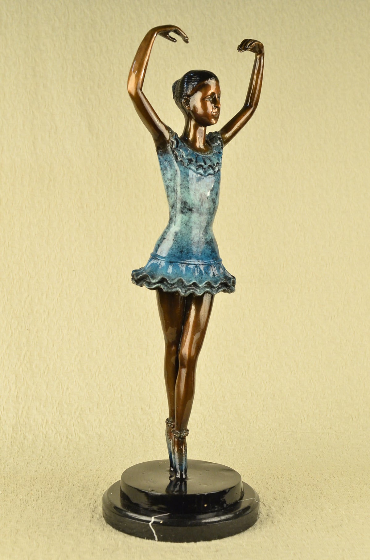 Handcrafted bronze sculpture SALE Danc Posing Standing Figural Ballerina Metal