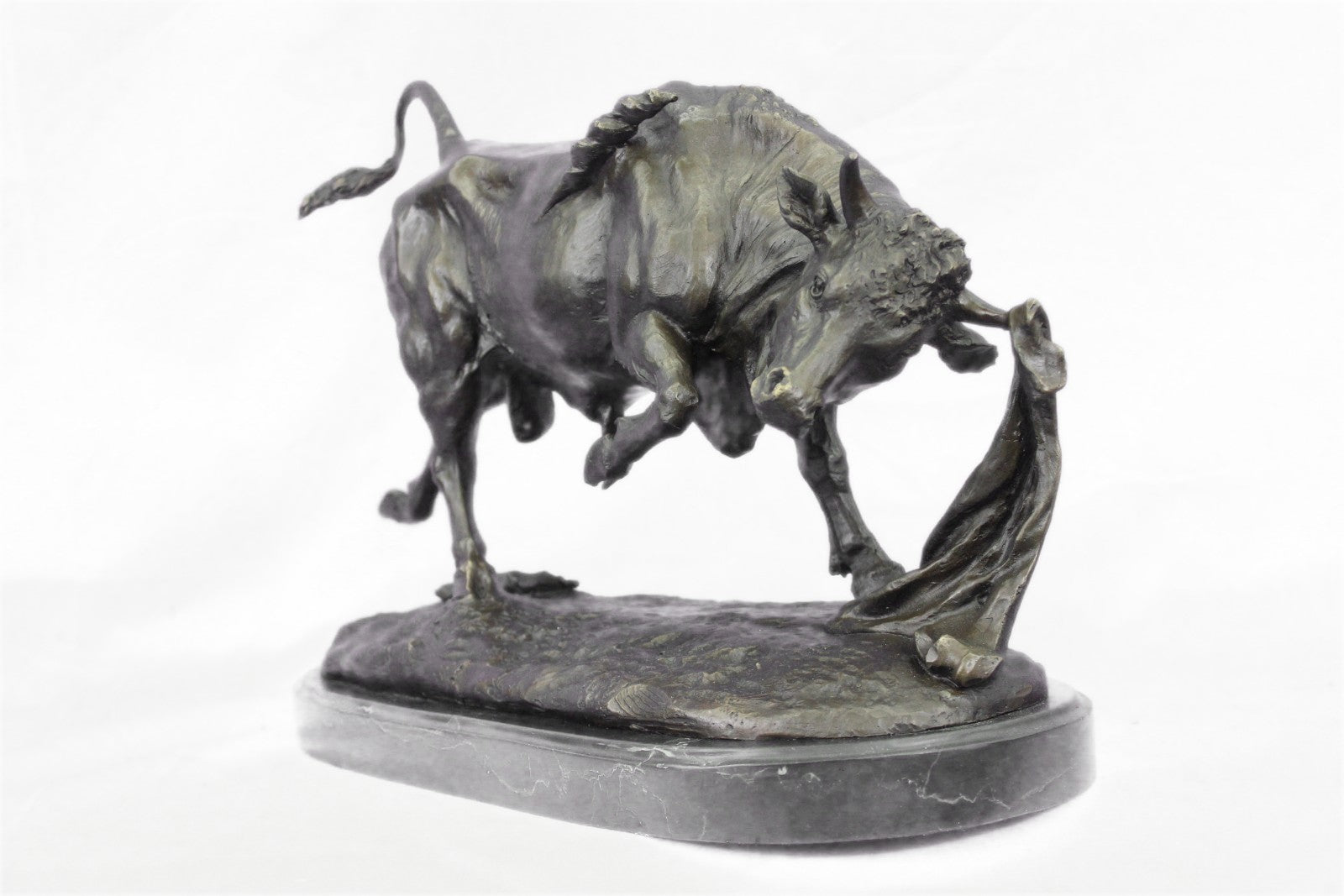 Bronze Sculpture Huge Stock Market Bull Fighting Home Office Decoration Sale