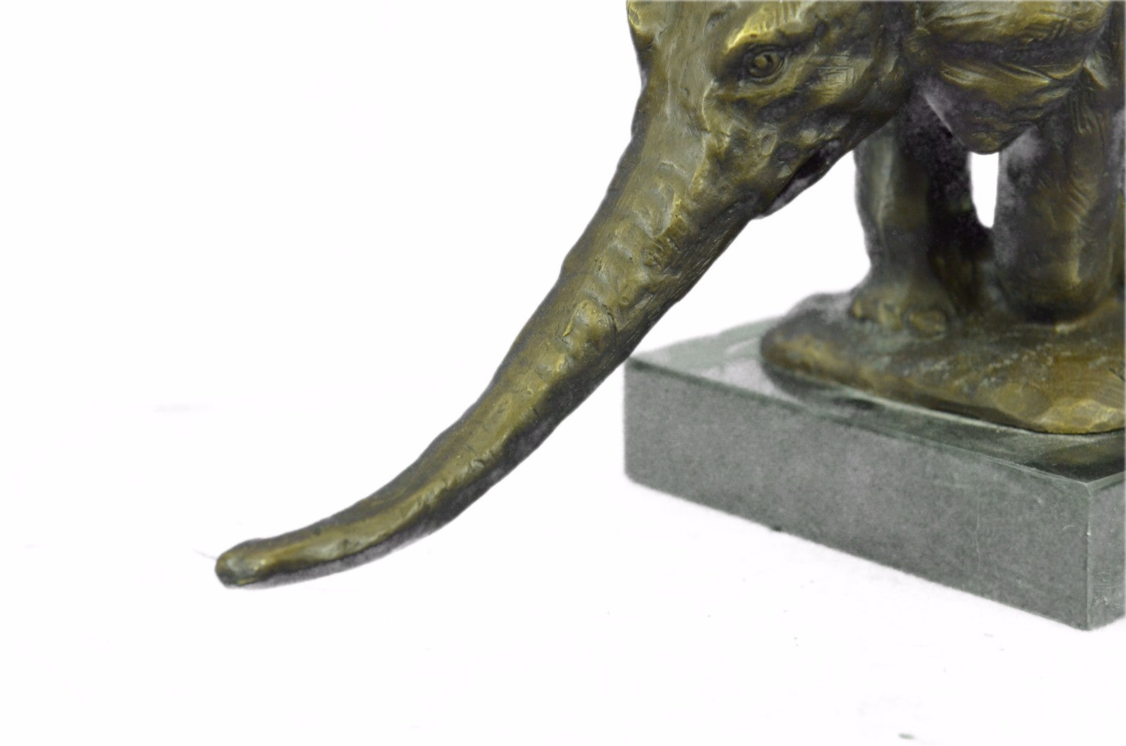 Hot Cast Lucky Elephant by Bugatti Bronze Sculpture Home Cabin Decoration