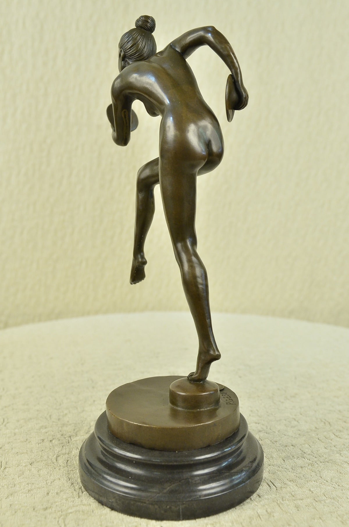 Nude Girl Erotic Athletic Sensual Elegant Bronze Marble Statue Classical Gift