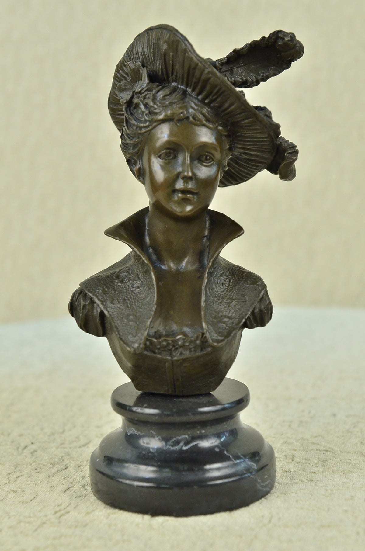 VERY PRETTY Real BRONZE FEMALE CLASSICAL PORTRAIT SCULPTURE STATUE FIGURINE