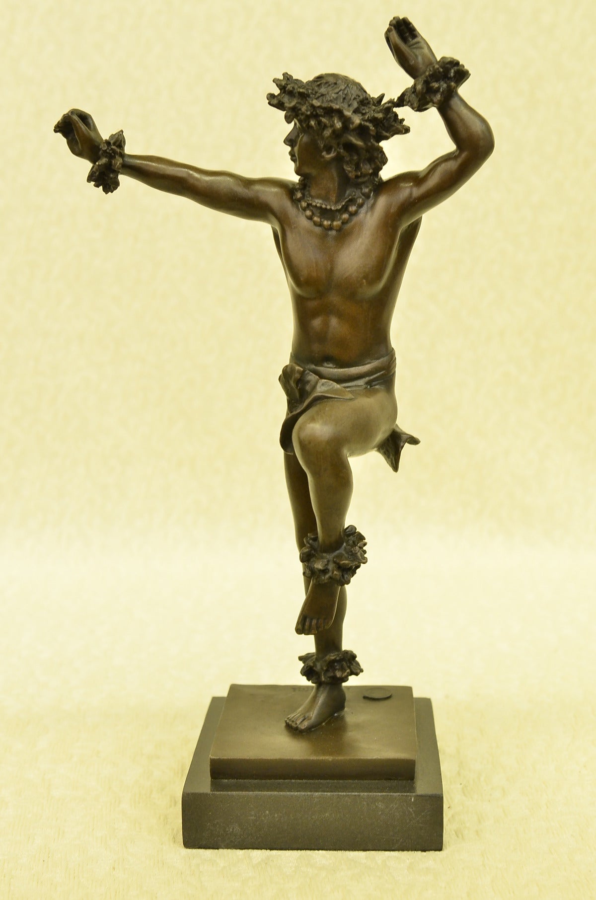 HAWAIIAN MAN W/W LEI DANCING Handcrafted Art Bronze Sculpture Statue Figurine T