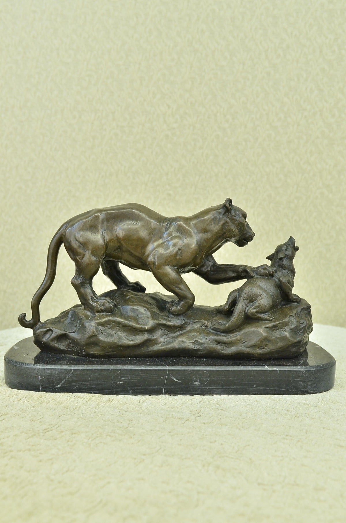 SIGNED BRONZE CAT LIONESS PUMA COUGAR JAGUAR AFRICAN SAFARI SCULPTURE STATUE