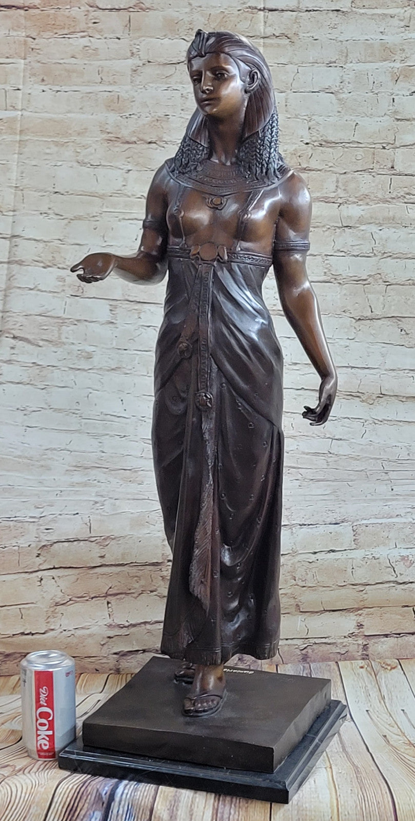 Collectible 34" Egyptian Queen of The Classic Bronze Masterpiece Artwork