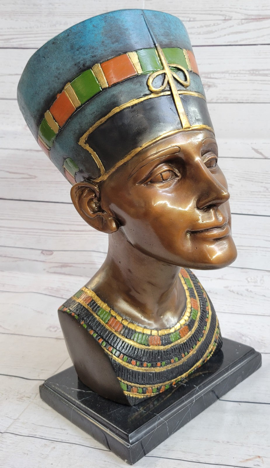 Beautiful Bronze ART sculpture head statue Nefertiti ancient Egyptian queen DEAL