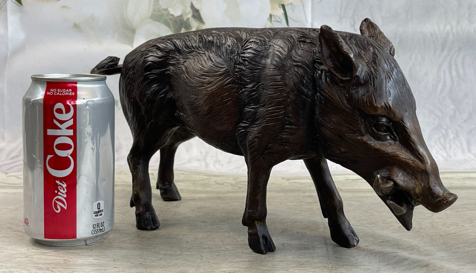 Hot Cast Bronze Hand Made Sculpture of Wild Boar Hog Pig Statue Figurine Farm