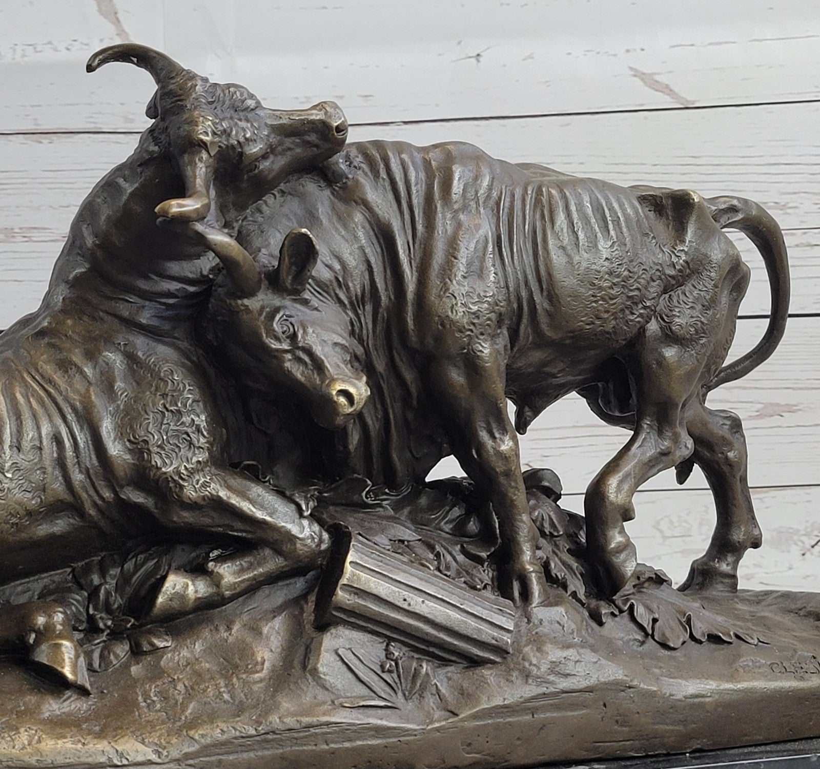 Hot Cast Bronze Figurine: Large Clesinger Fighting Bulls Sculpture, Artwork from Spain