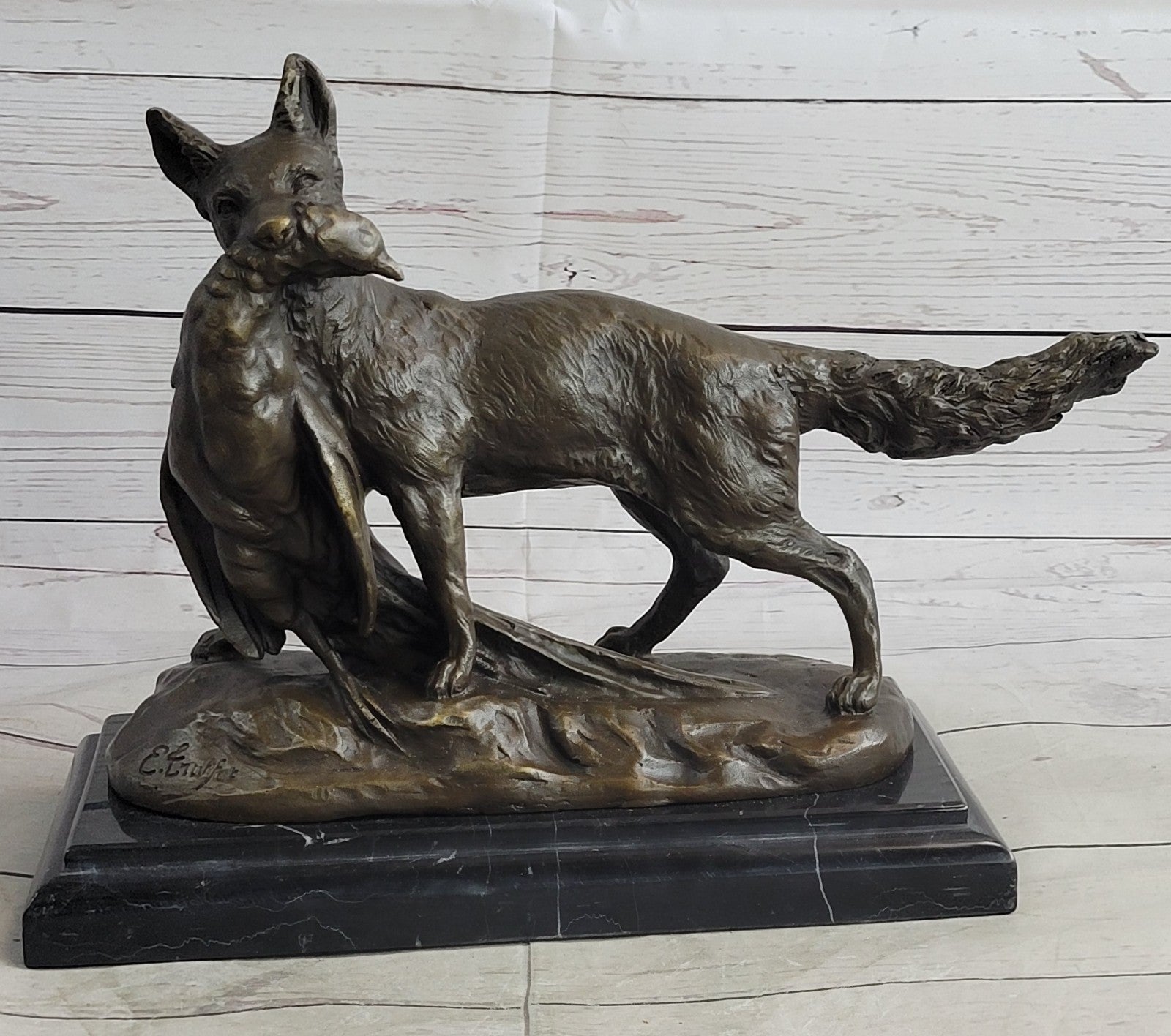 Art Deco Hand Made Hunting Dog with Bird on Marble Base Bronze Statue Figure