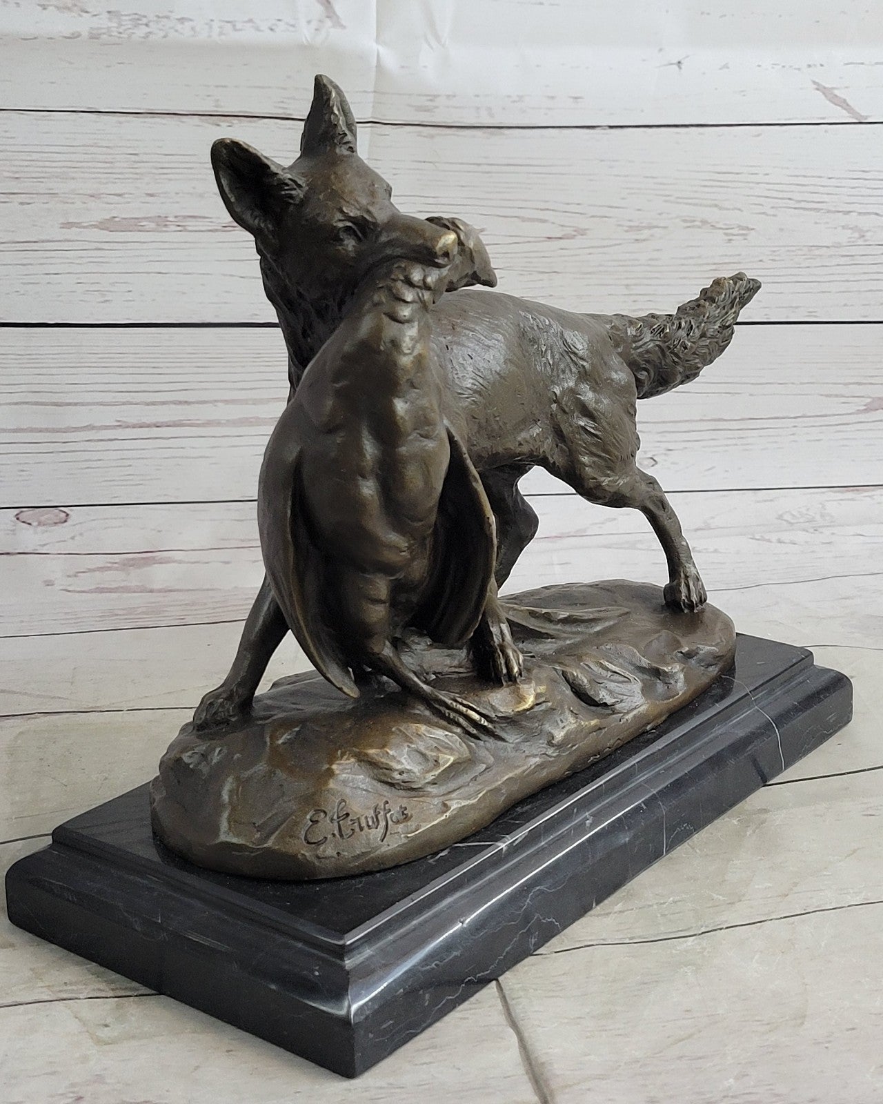 Art Deco Hand Made Hunting Dog with Bird on Marble Base Bronze Statue Figure