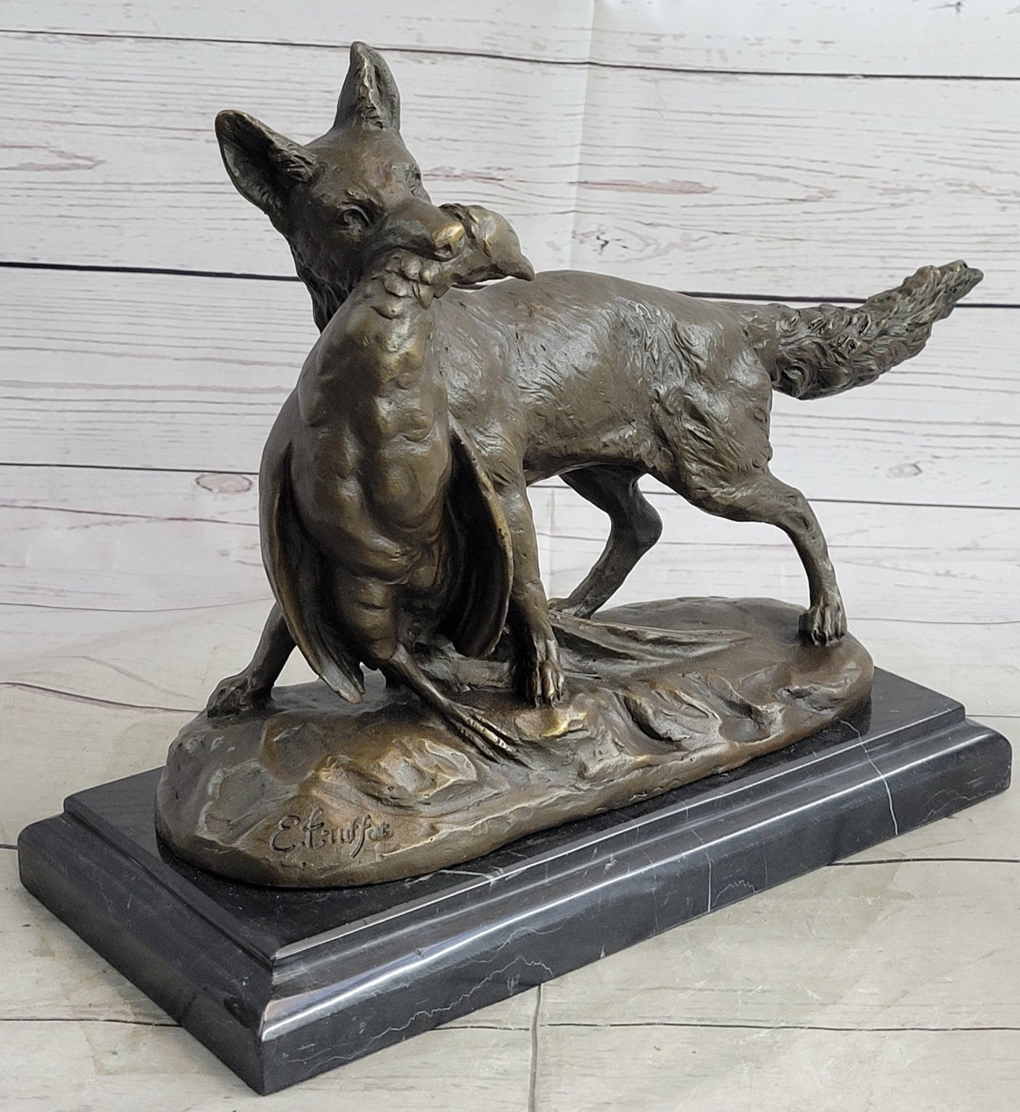 Art Deco Hand Made Hunting Dog with Bird on Marble Base Bronze Statue Figure