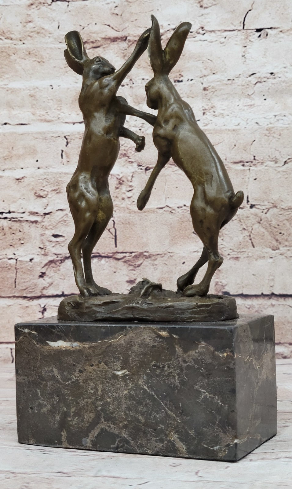 Art Deco Championship between Two Hare Bronze Sculpture Marble Statue Figurine