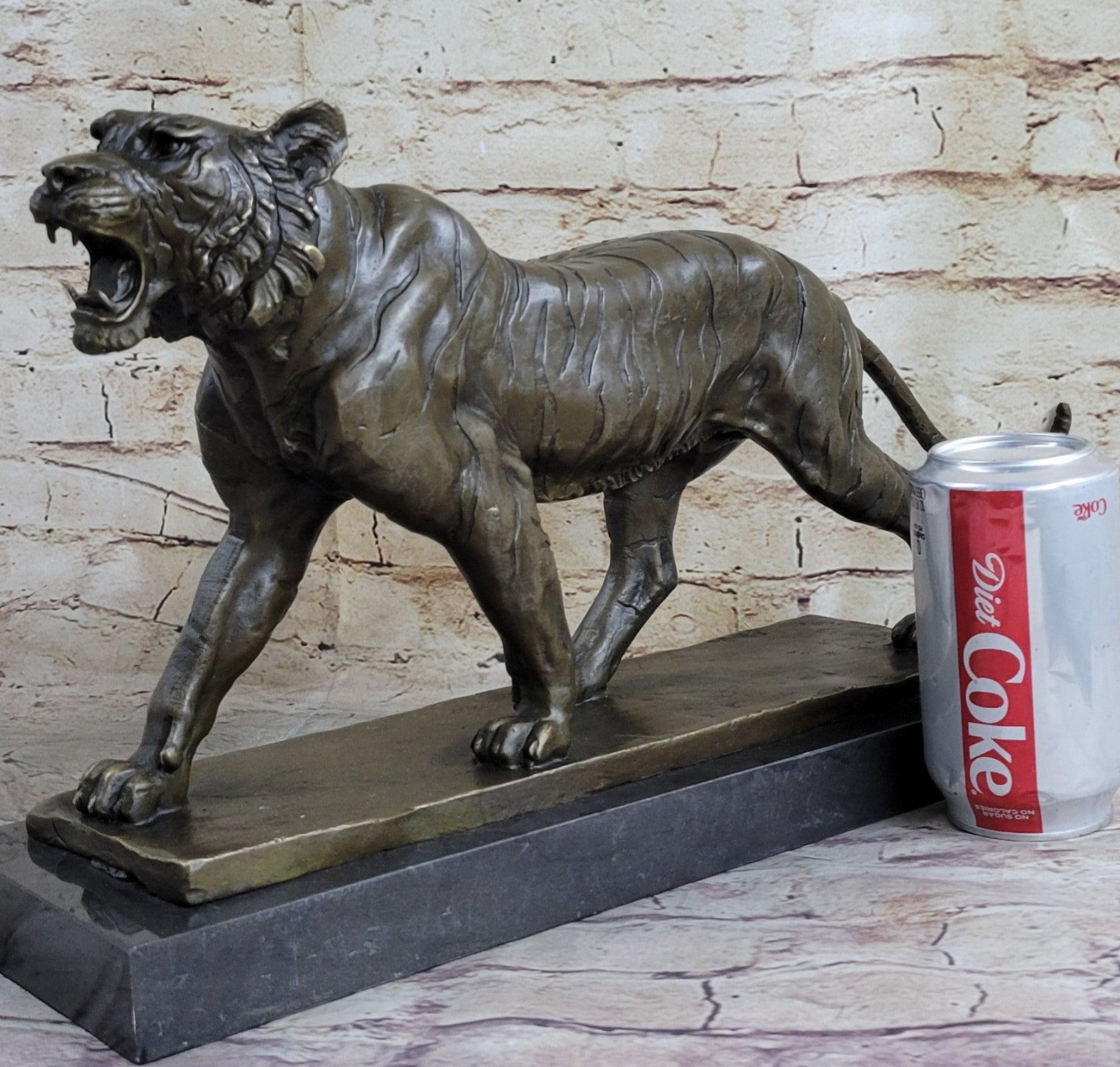 BRONZE WALKING TIGER AFTER ANTOINE-LOUIS BARYE BY LOST WAX METHOD FIGURINE