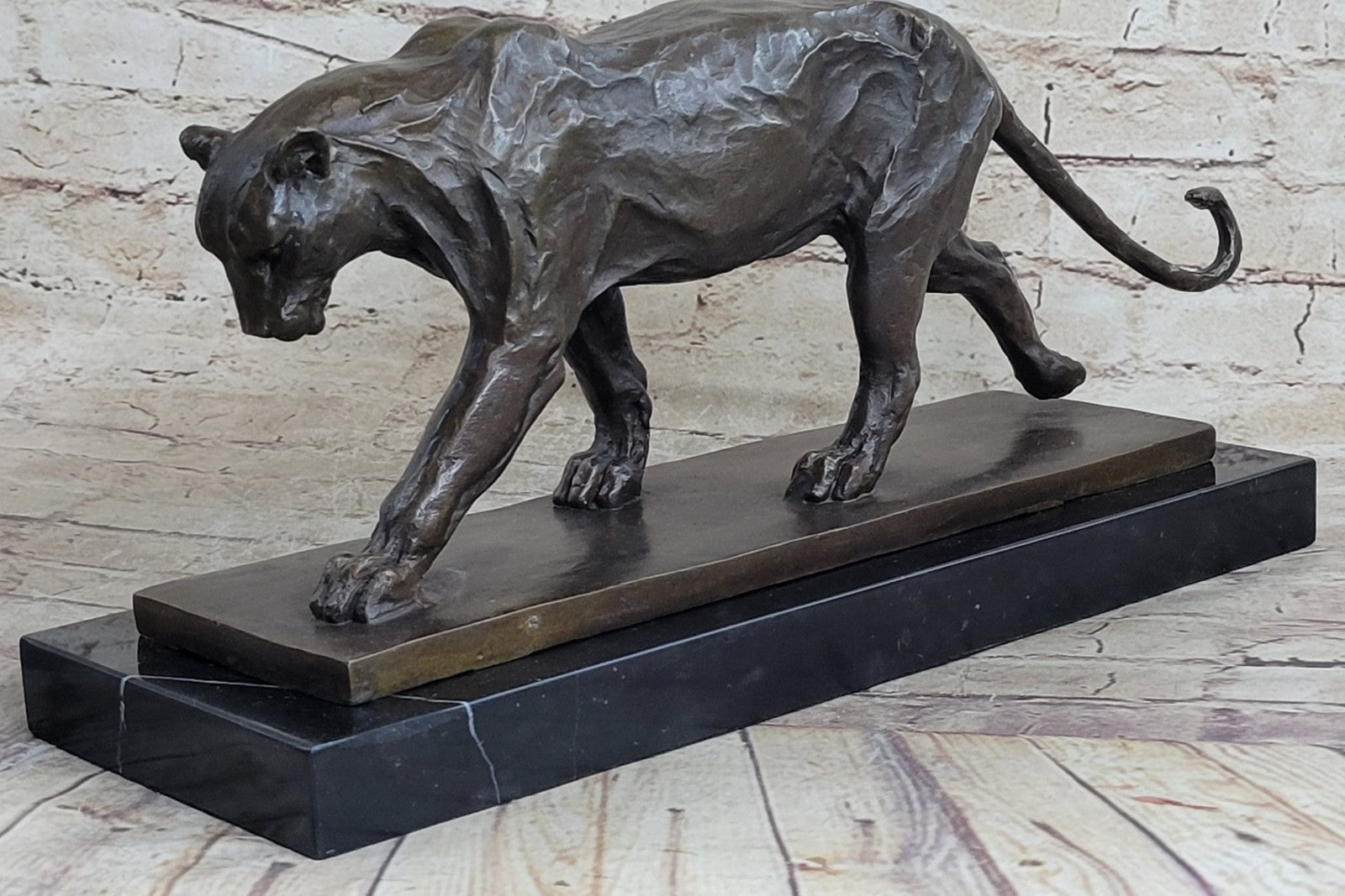 Large Bugatti Sleek Jaguar Puma Leopard Bronze Art Deco Figurine Sculpture Decor