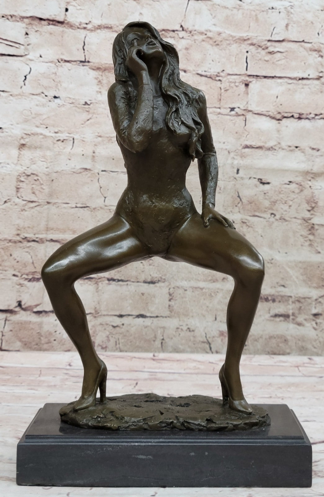 Nude Erotic Woman Walking a provocative Pose Bronze Belle Sculpture St