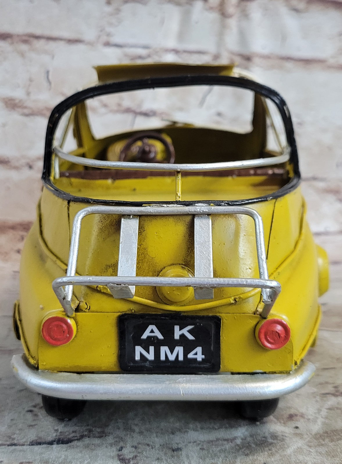 Bmw isetta best sale diecast model