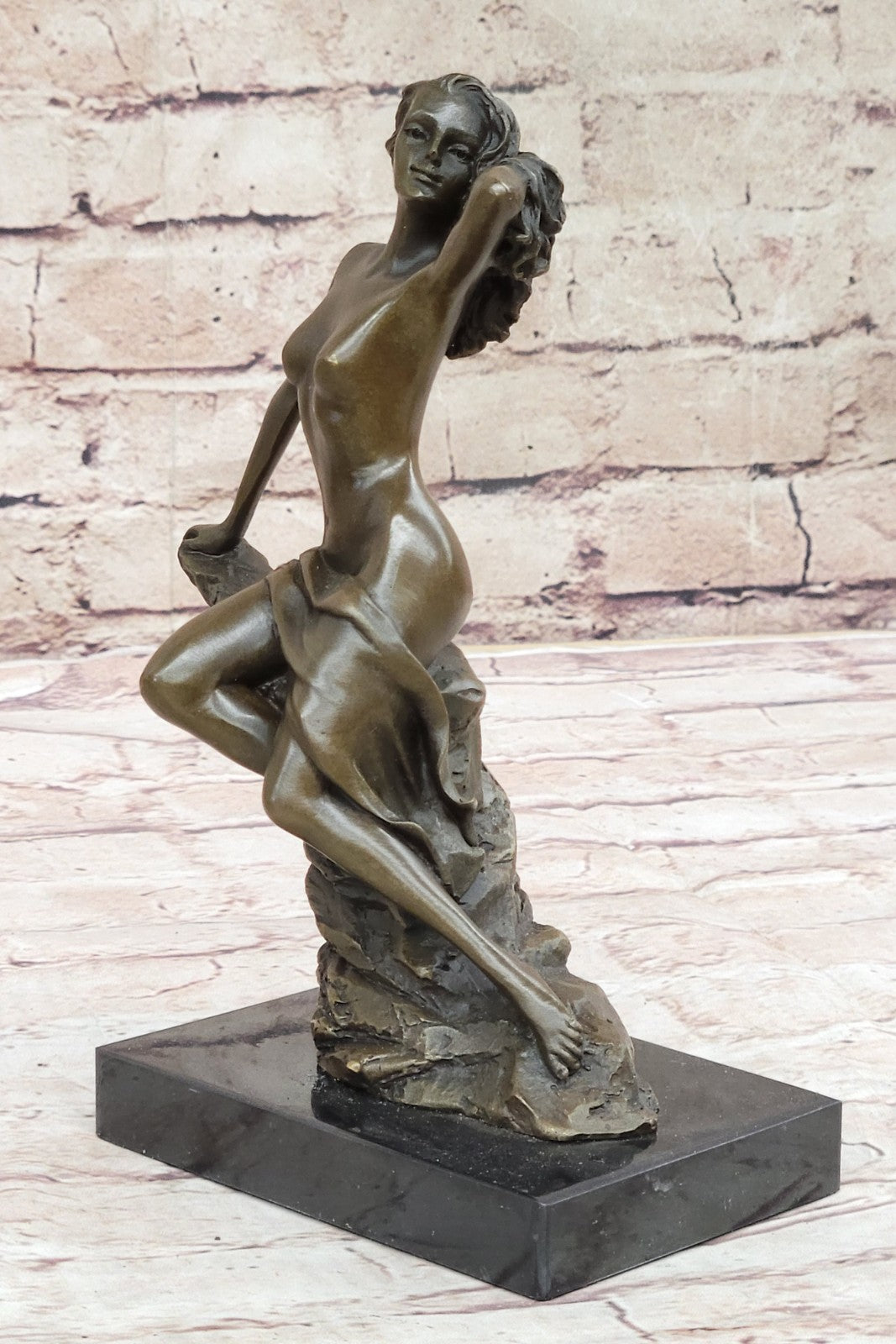 Handcrafted bronze sculpture SALE Pose Exotic Original Vitaleh Aldo Signed *