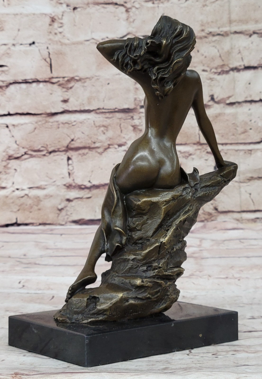 Handcrafted bronze sculpture SALE Pose Exotic Original Vitaleh Aldo Signed *