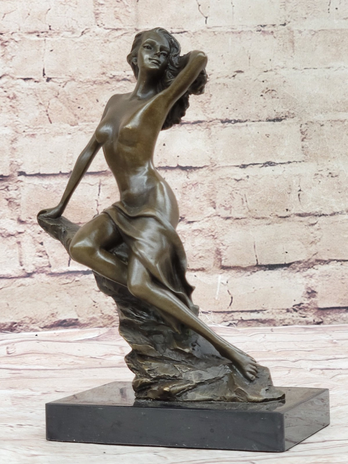 Handcrafted bronze sculpture SALE Pose Exotic Original Vitaleh Aldo Signed *