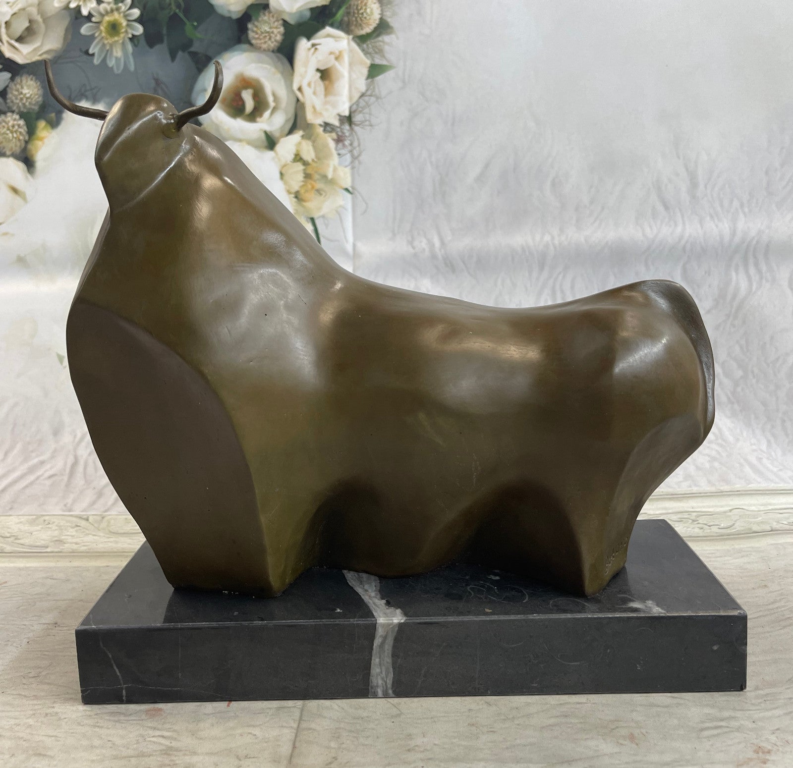 Bronze Sculpture Statue Large Fernando Botero Abstract Modern Bull Figurine NR