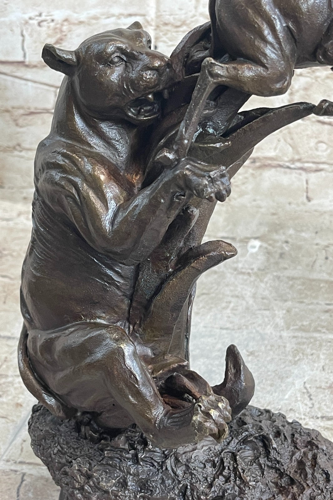 Confrontation between Mountain Lion and Gazelle Hot Cast Bronze Sculpture