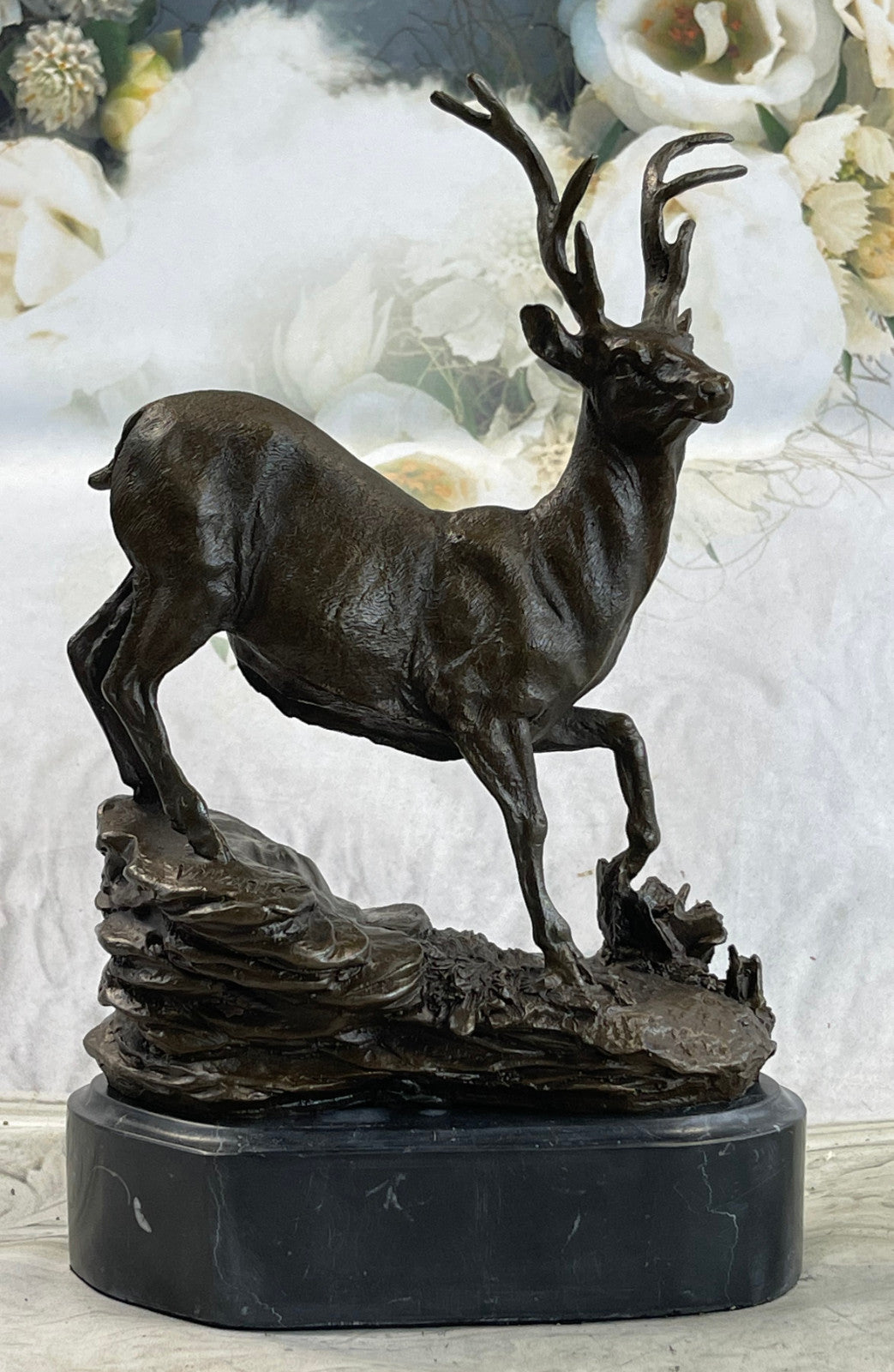 Bronze Gift collectible sculpture Majestic Bronze Deer Stag Buck Sculpture Figur