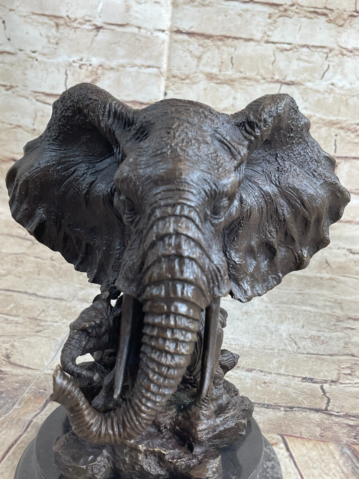 Bronze Sculpture Mother African Elephant and Baby Hot Cast Made by Lost Wax Deal