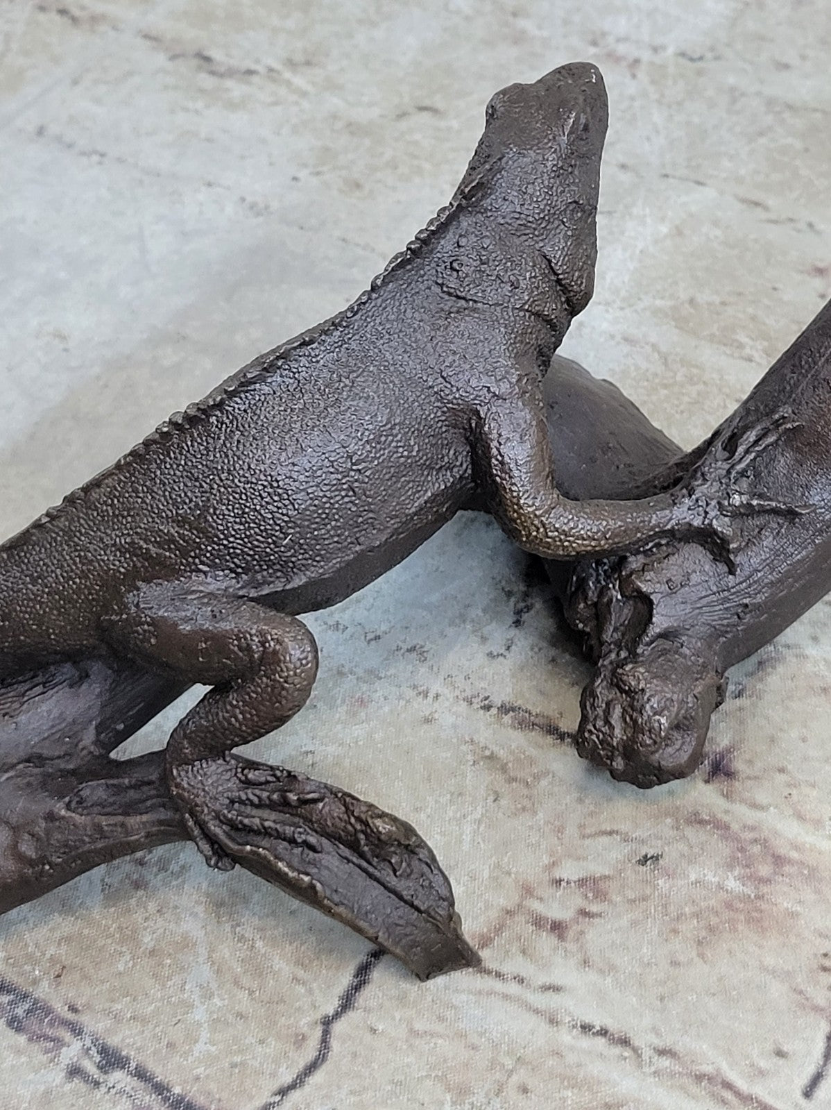 Solid bronze Sculpture komodo dragon Monitor varanidae Varanus Lizard Figure