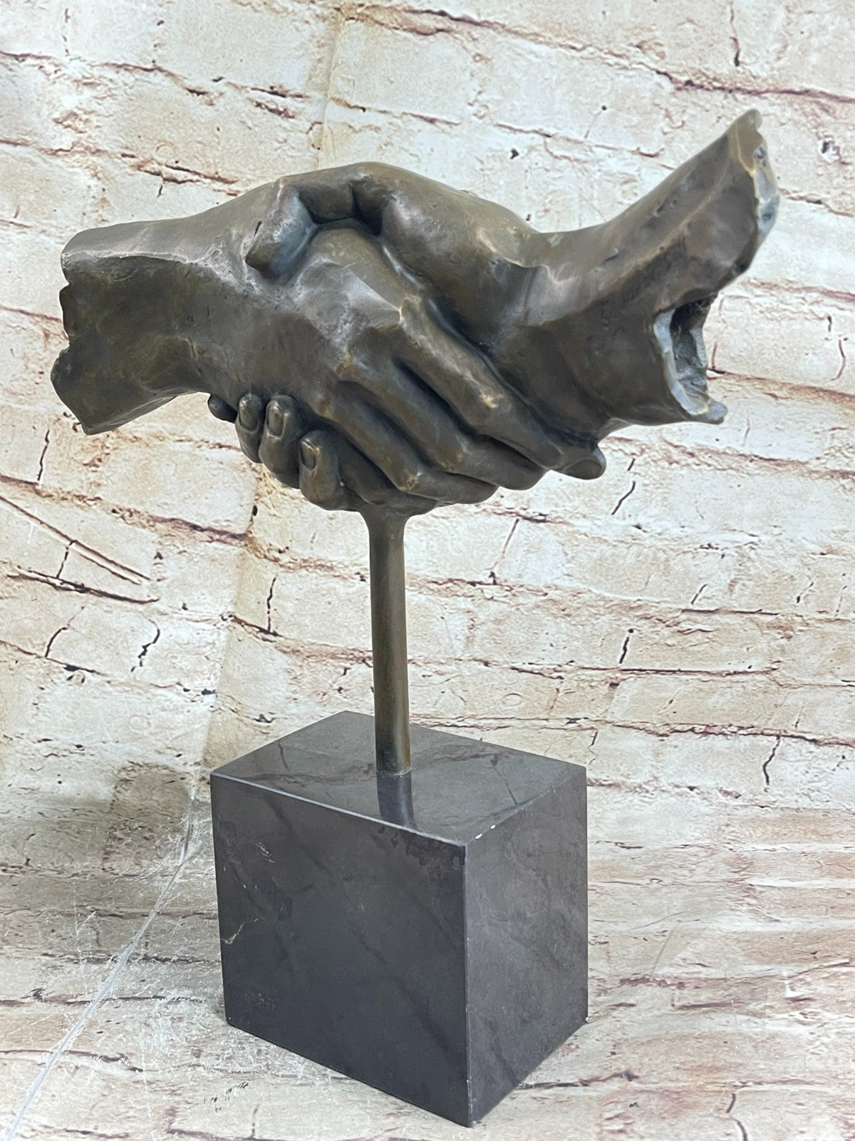 Modern Abstract Art Two Shaking Hand by Dali Bronze Sculpture Figurine Figure