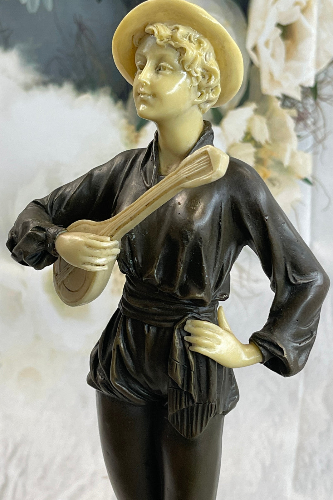 SOLID BRONZE GIRL PLAY MUSIC SCULPTURE STATUE FIGURINE ART MUSICAL HOT CAST DECOR