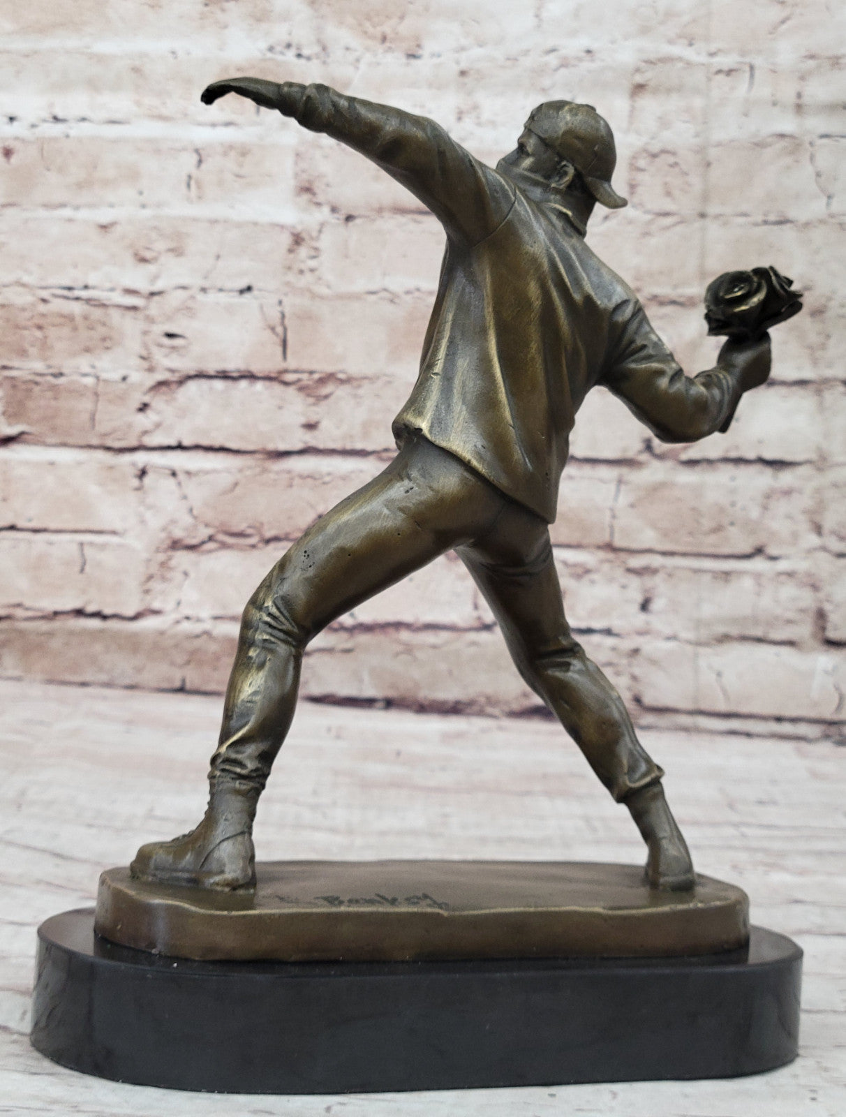 Contemporary Flower Thrower BRONZE Sculpture by Banksy Unknow Figurine