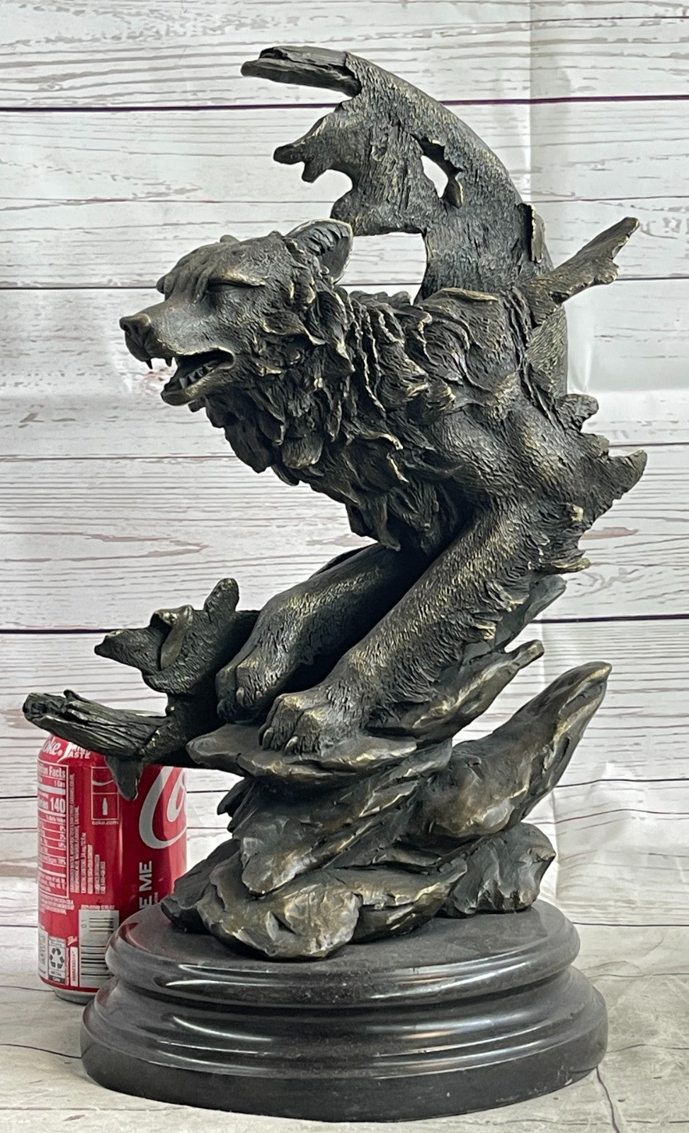 Bronze Sculpture Massive Howling Wolf With Crest Moon Home Decoration Decor Sale