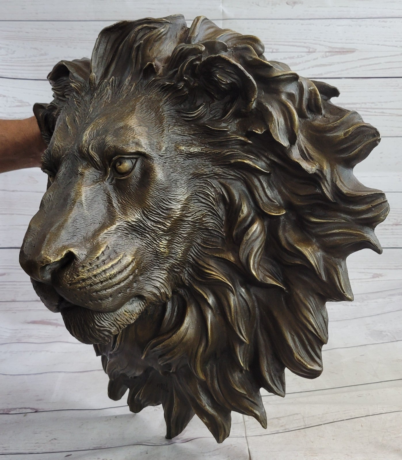 The huge Lion head flat bronze sculpture statue The art hanging wall H"18.1