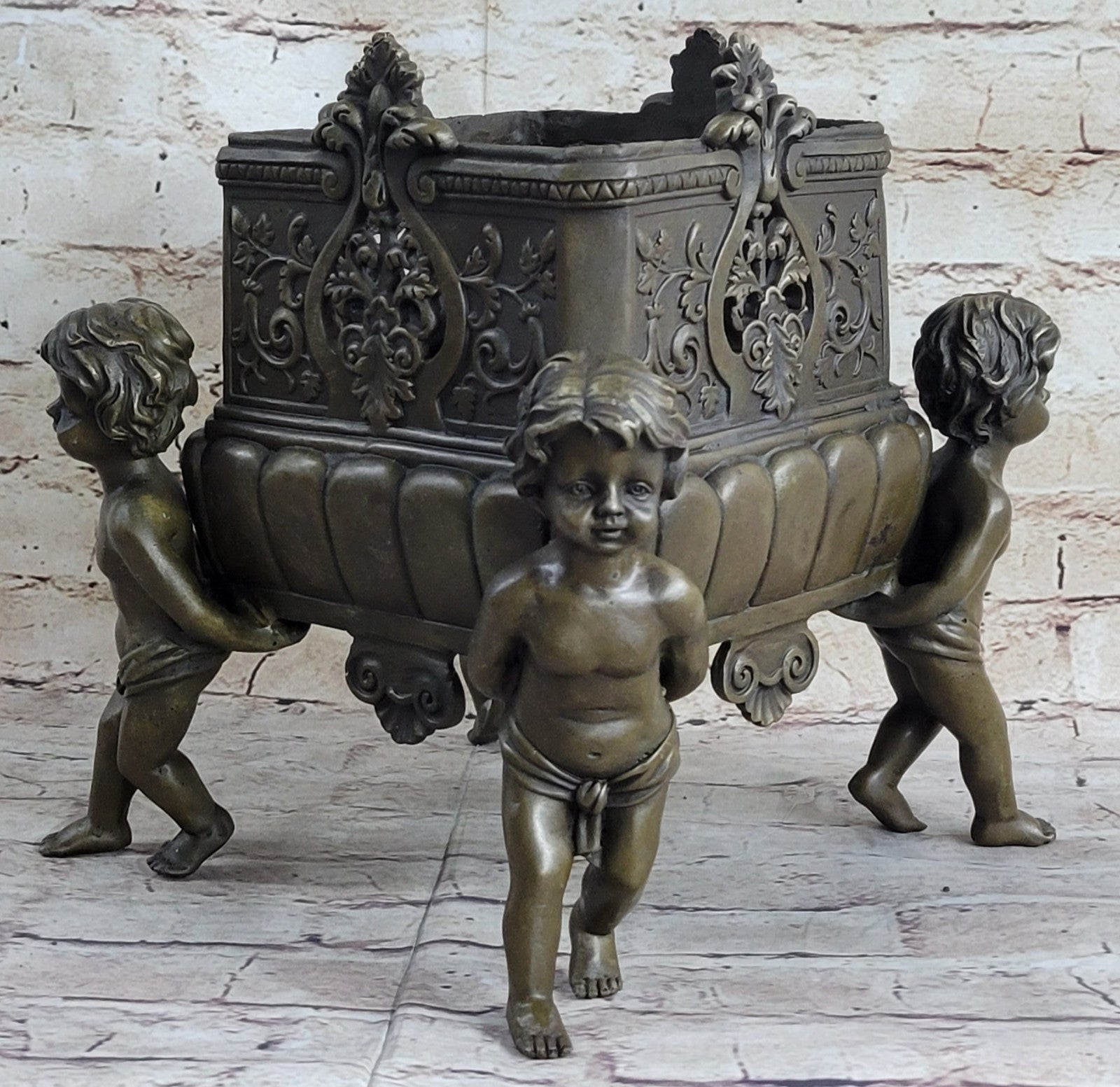 Handcrafted bronze sculpture SALE Che Joseph By Planter Puti Boy Identical Four