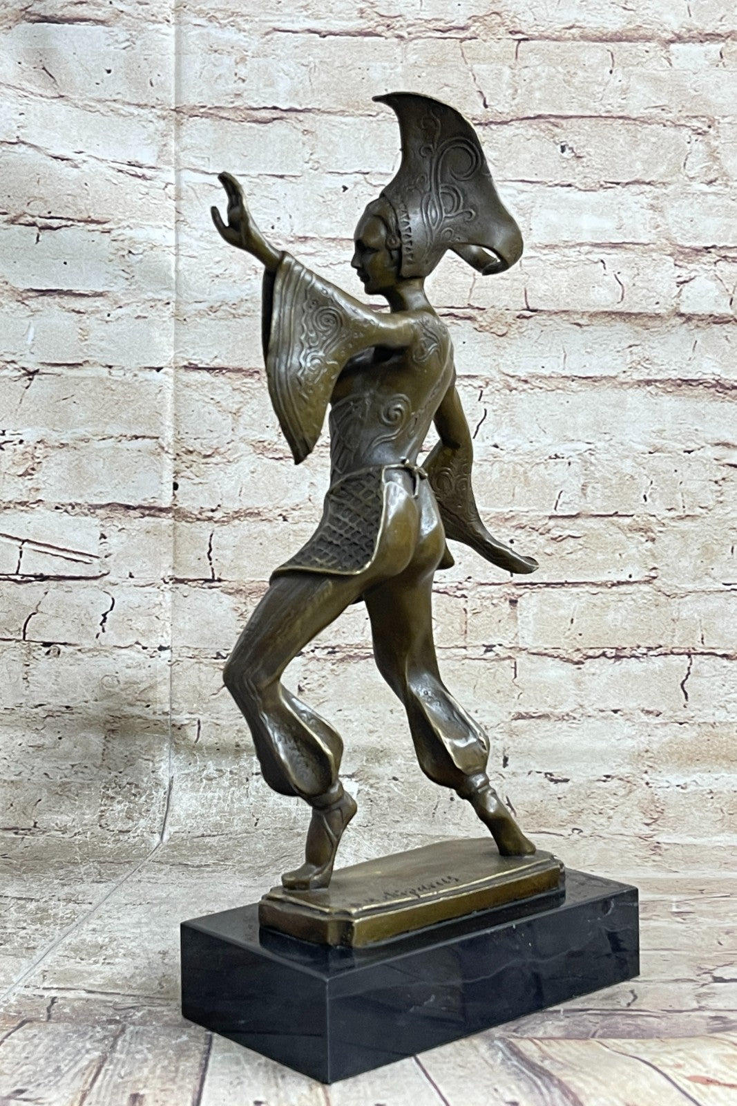 Handcrafted bronze sculpture SALE Dancer Deco Art D.H.Chiparus