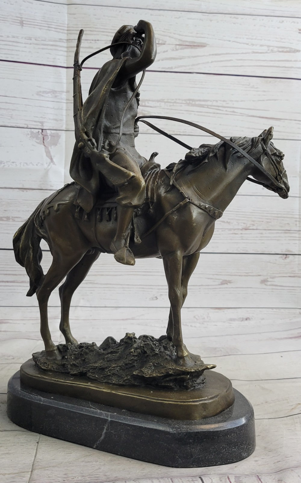 Middle Eastern Arab Guy on a Horse Home Office Decoration Bronze Sculpture Statue