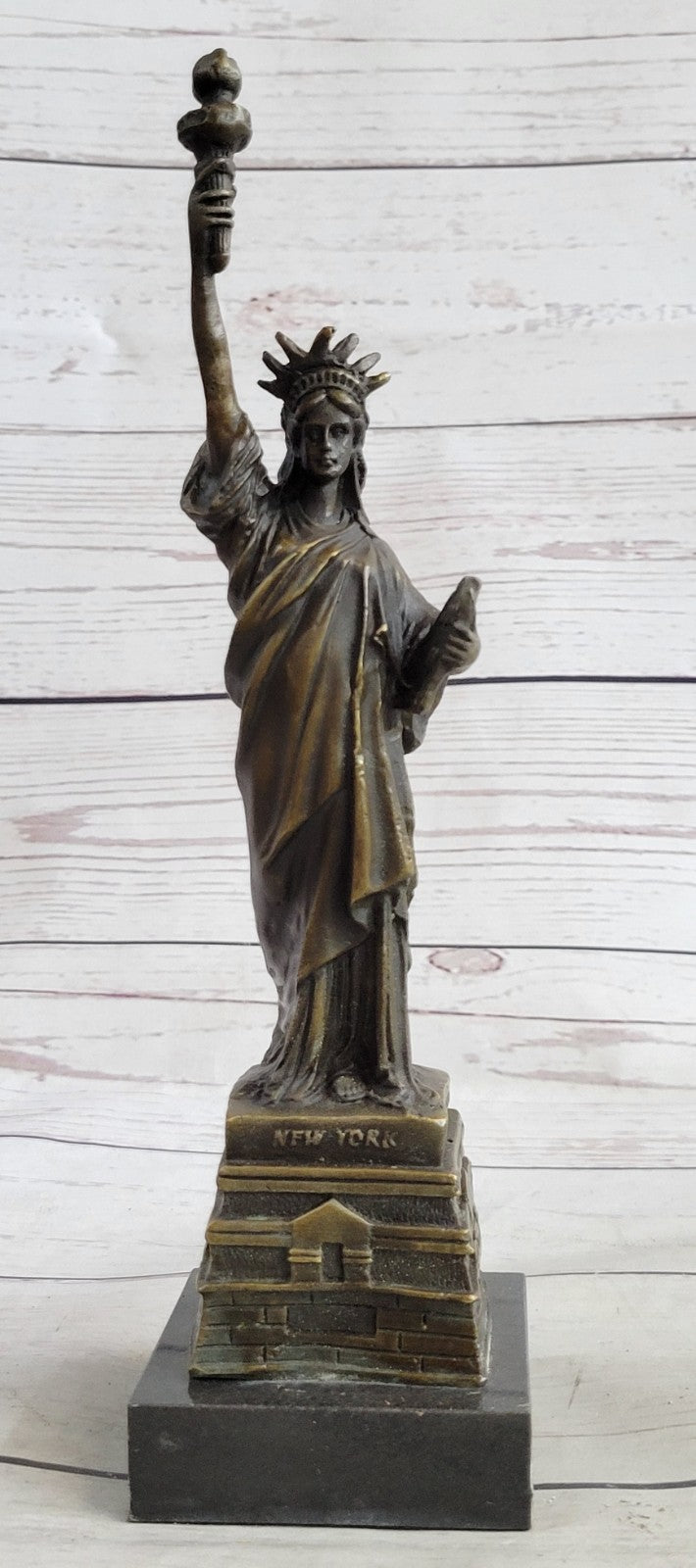 Hot Cast Statue of Liberty Solid Bronze Sculpture Home/Office/Shop Decoration