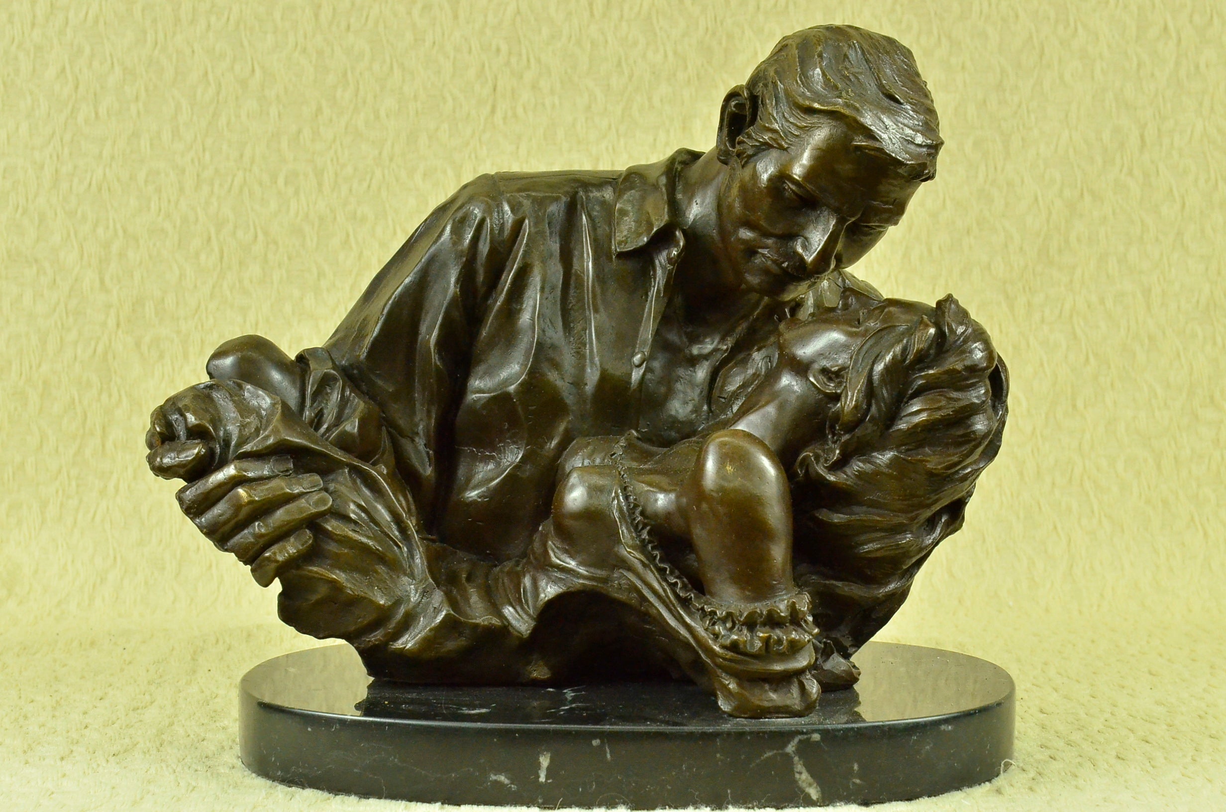 Limited Edition Rhett Butler and Scarlett O`hera Bronze Sculpture Marble Base